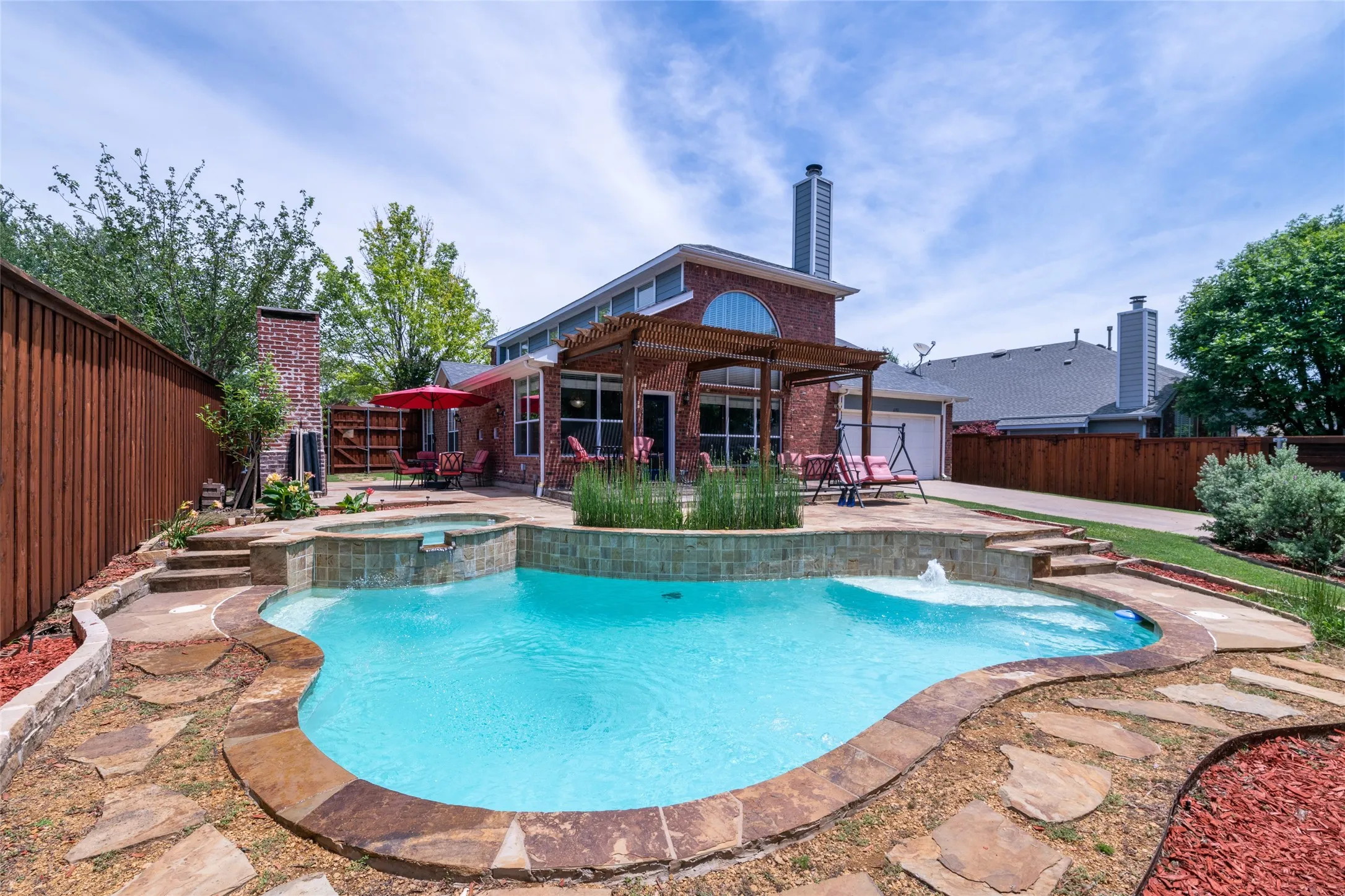 Single Family Residence For Rent in Collin County , 11761 Waterford Lane, Frisco, Texas 75035, 4 Bedroom, 3 Bathroom, 2 Garage spaces, 2,892 Sqft, built in 2000, mls#21420845, Real Estate Agent in Frisco, Homes For Rent in Collin county, Homes For Rent in Frisco, Realtor in Frisco Texas, Real Estate Brokerage Independent Realty Texas, Luminita Cordes Realtor