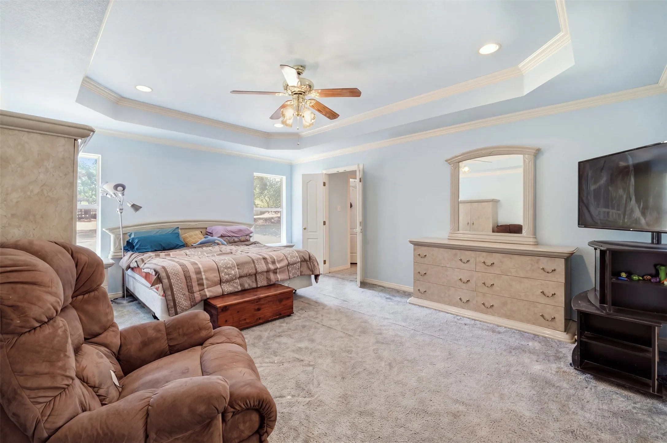 Single Family Residence For Sale in Johnson County , 8116 Dot Hudson Road, Alvarado, Texas 76009, 3 Bedroom, 3 Bathroom, 2 Garage spaces, 3,544 Sqft, built in 2003, mls#21409036, Real Estate Agent in Alvarado, Homes For Sale in Johnson county, Homes For Sale in Alvarado, Realtor in Alvarado Texas, Real Estate Brokerage Independent Realty Texas, Luminita Cordes Realtor