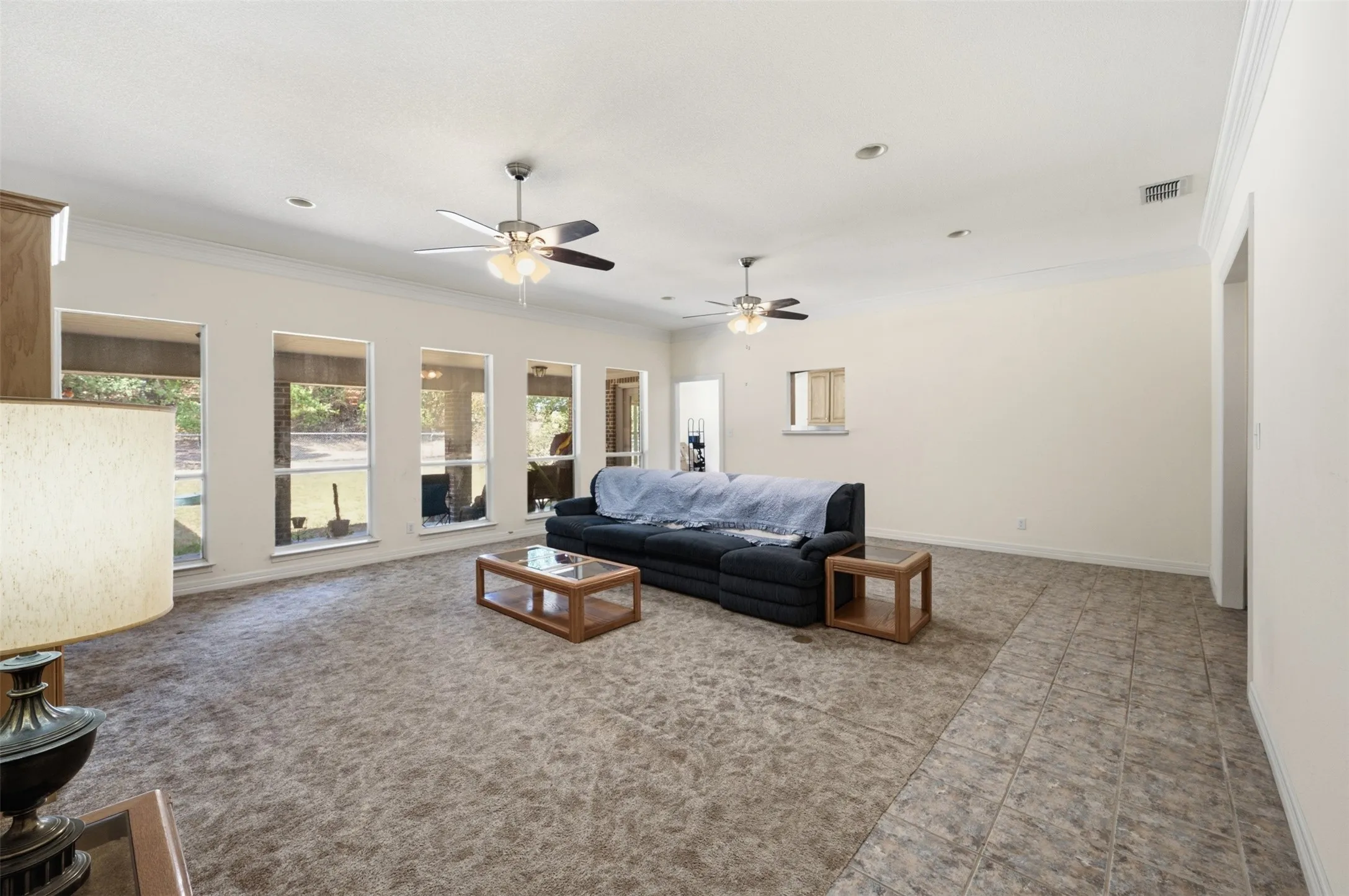 Single Family Residence For Sale in Johnson County , 8116 Dot Hudson Road, Alvarado, Texas 76009, 3 Bedroom, 3 Bathroom, 2 Garage spaces, 3,544 Sqft, built in 2003, mls#21409036, Real Estate Agent in Alvarado, Homes For Sale in Johnson county, Homes For Sale in Alvarado, Realtor in Alvarado Texas, Real Estate Brokerage Independent Realty Texas, Luminita Cordes Realtor