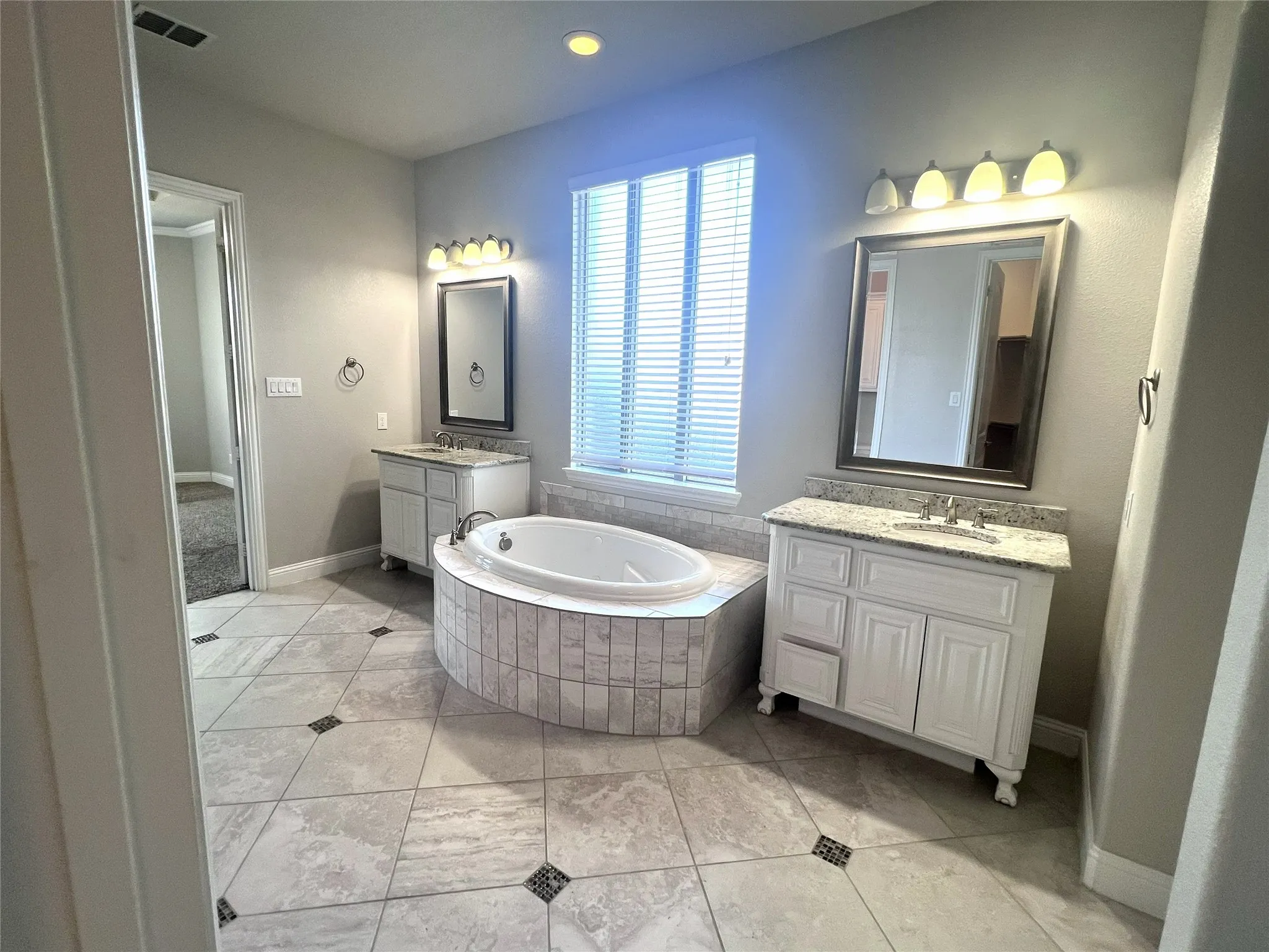Single Family Residence For Rent in Collin County , 870 Sagebrush Drive, Prosper, Texas 75078, 4 Bedroom, 4 Bathroom, 3 Garage spaces, 3,864 Sqft, built in 2014, mls#21420628, Real Estate Agent in Prosper, Homes For Rent in Collin county, Homes For Rent in Prosper, Realtor in Prosper Texas, Real Estate Brokerage Independent Realty Texas, Luminita Cordes Realtor