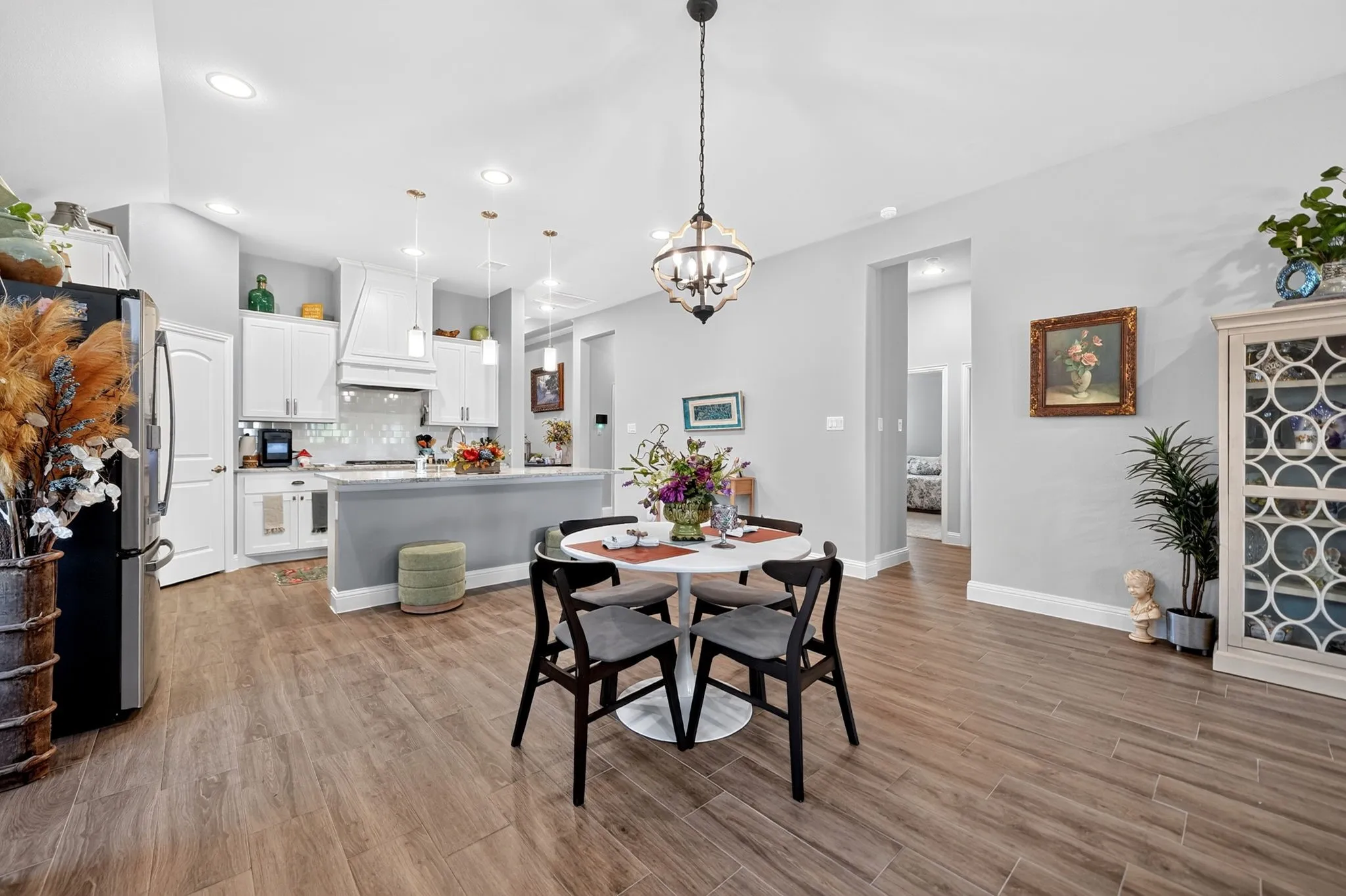 Single Family Residence For Sale in Rockwall County , 813 Mildren Lane, Fate, Texas 75087, 4 Bedroom, 3 Bathroom, 2 Garage spaces, 2,355 Sqft, built in 2021, mls#21420612, Real Estate Agent in Fate, Homes For Sale in Rockwall county, Homes For Sale in Fate, Realtor in Fate Texas, Real Estate Brokerage Independent Realty Texas, Luminita Cordes Realtor