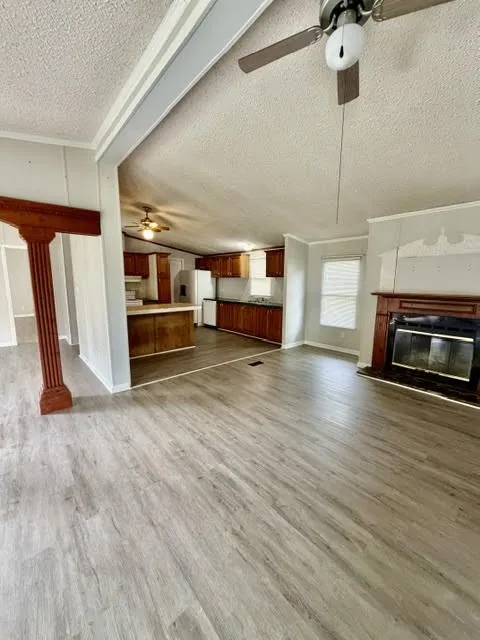 Mobile Home For Rent in Parker County , 723 Highland Circle, Springtown, Texas 76082, 3 Bedroom, 2 Bathroom, Garage spaces, 1,848 Sqft, built in 1997, mls#21421007, Real Estate Agent in Springtown, Homes For Rent in Parker county, Homes For Rent in Springtown, Realtor in Springtown Texas, Real Estate Brokerage Independent Realty Texas, Luminita Cordes Realtor