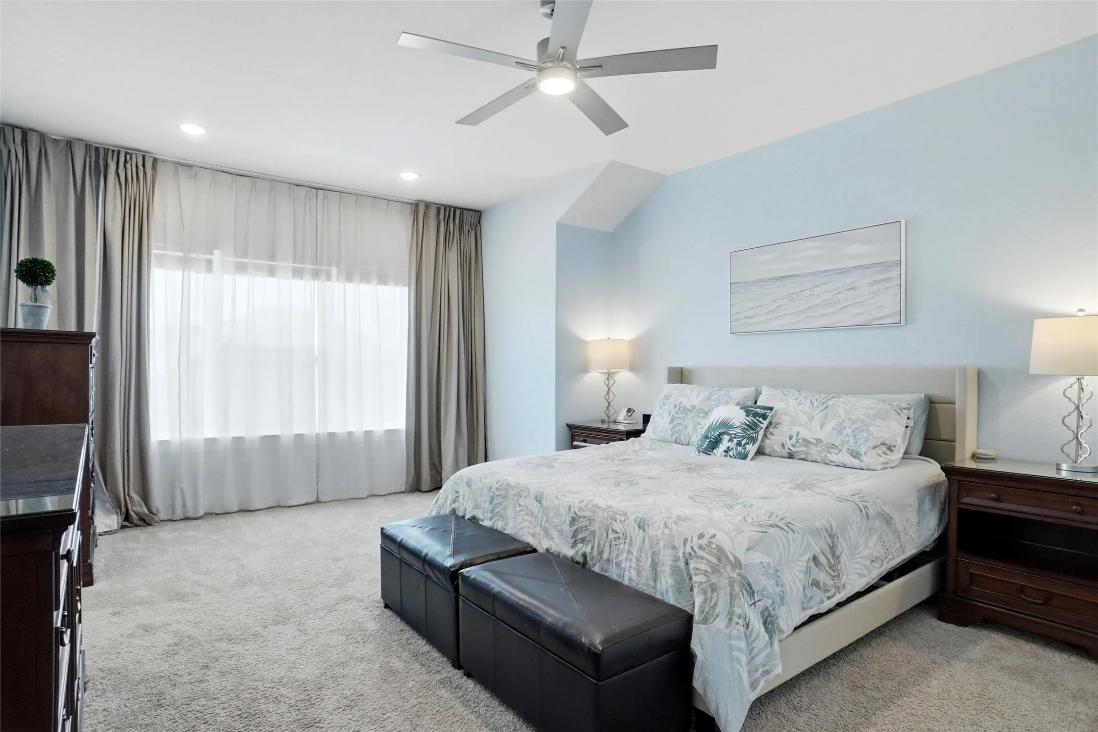 Townhouse For Rent in Tarrant County , 1085 Carnation Drive, Crowley, Texas 76036, 3 Bedroom, 3 Bathroom, 2 Garage spaces, 1,812 Sqft, built in 2024, mls#21420256, Real Estate Agent in Crowley, Homes For Rent in Tarrant county, Homes For Rent in Crowley, Realtor in Crowley Texas, Real Estate Brokerage Independent Realty Texas, Luminita Cordes Realtor