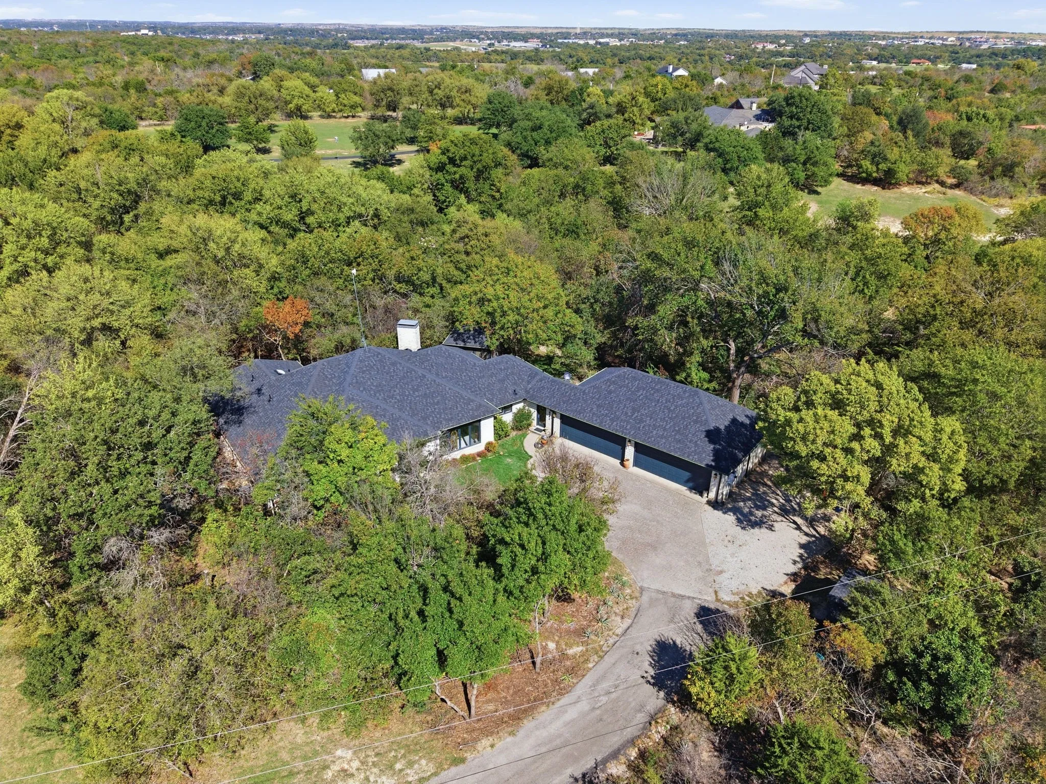 Single Family Residence For Sale in Parker County , 461 Quail Ridge Road, Aledo, Texas 76008, 3 Bedroom, 3 Bathroom, 4 Garage spaces, 3,018 Sqft, built in 1995, mls#21418317, Real Estate Agent in Aledo, Homes For Sale in Parker county, Homes For Sale in Aledo, Realtor in Aledo Texas, Real Estate Brokerage Independent Realty Texas, Luminita Cordes Realtor
