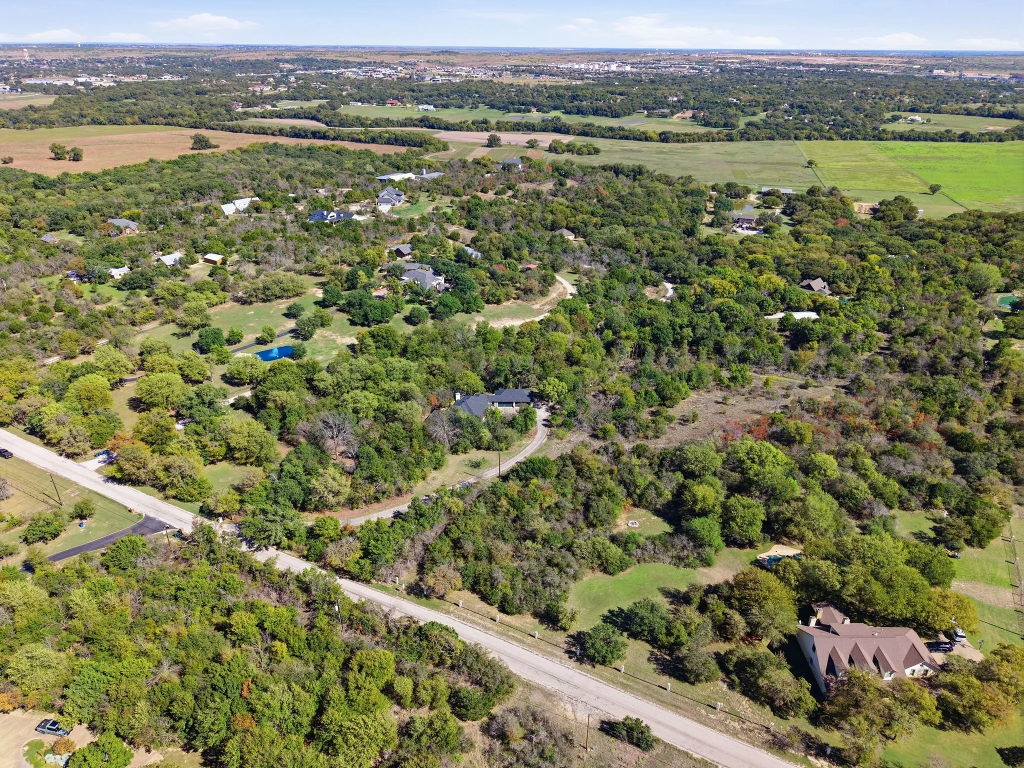 Single Family Residence For Sale in Parker County , 461 Quail Ridge Road, Aledo, Texas 76008, 3 Bedroom, 3 Bathroom, 4 Garage spaces, 3,018 Sqft, built in 1995, mls#21418317, Real Estate Agent in Aledo, Homes For Sale in Parker county, Homes For Sale in Aledo, Realtor in Aledo Texas, Real Estate Brokerage Independent Realty Texas, Luminita Cordes Realtor