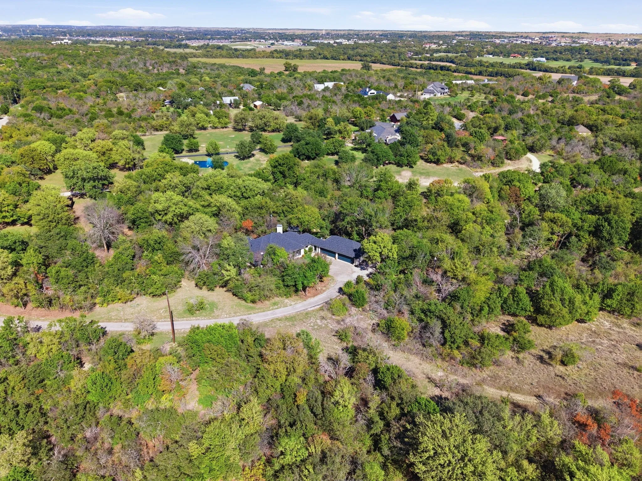 Single Family Residence For Sale in Parker County , 461 Quail Ridge Road, Aledo, Texas 76008, 3 Bedroom, 3 Bathroom, 4 Garage spaces, 3,018 Sqft, built in 1995, mls#21418317, Real Estate Agent in Aledo, Homes For Sale in Parker county, Homes For Sale in Aledo, Realtor in Aledo Texas, Real Estate Brokerage Independent Realty Texas, Luminita Cordes Realtor
