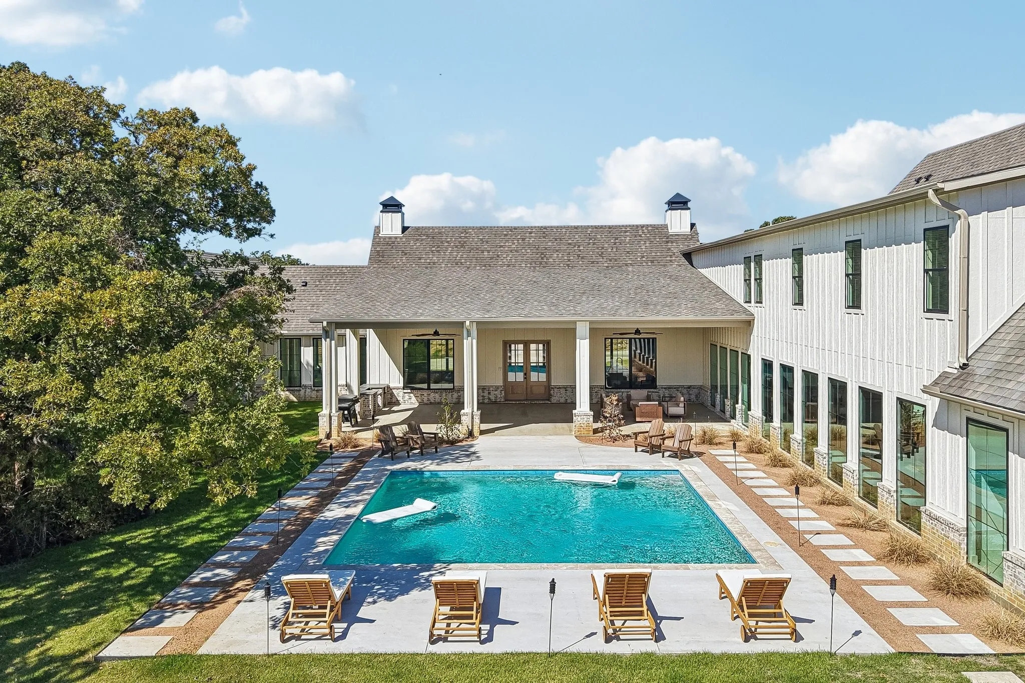 Single Family Residence For Sale in Johnson County , 300 Mint Ridge Drive, Burleson, Texas 76028, 6 Bedroom, 7 Bathroom, 4 Garage spaces, 7,994 Sqft, built in 2026, mls#21416752, Real Estate Agent in Burleson, Homes For Sale in Johnson county, Homes For Sale in Burleson, Realtor in Burleson Texas, Real Estate Brokerage Independent Realty Texas, Luminita Cordes Realtor