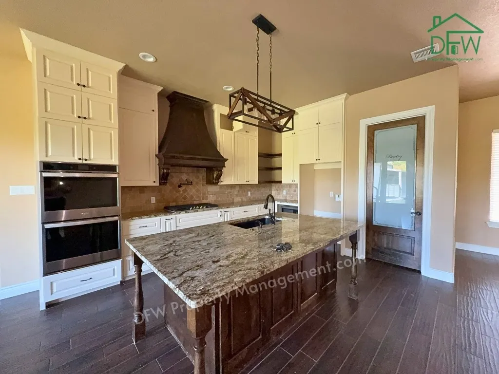 Single Family Residence For Rent in Parker County , 105 Fawna Drive, Azle, Texas 76020, 4 Bedroom, 3 Bathroom, 2 Garage spaces, 2,410 Sqft, built in 2021, mls#21421025, Real Estate Agent in Azle, Homes For Rent in Parker county, Homes For Rent in Azle, Realtor in Azle Texas, Real Estate Brokerage Independent Realty Texas, Luminita Cordes Realtor