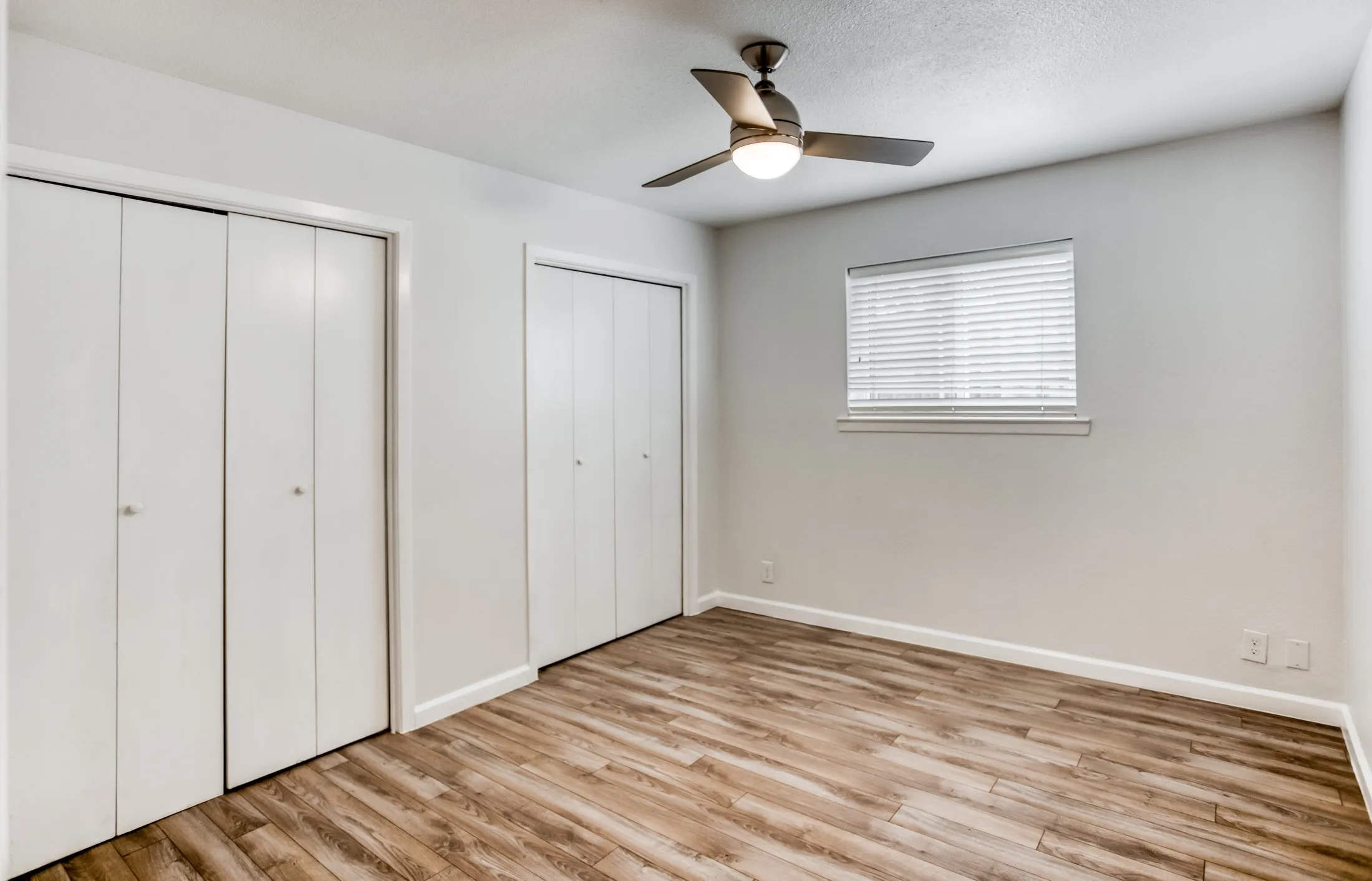 Apartment For Rent in Dallas County , 5708 Hudson Street 14, Dallas, Texas 75206, 2 Bedroom, 2 Bathroom, Garage spaces, 5,509 Sqft, built in 1964, mls#21416485, Real Estate Agent in Dallas, Homes For Rent in Dallas county, Homes For Rent in Dallas, Realtor in Dallas Texas, Real Estate Brokerage Independent Realty Texas, Luminita Cordes Realtor