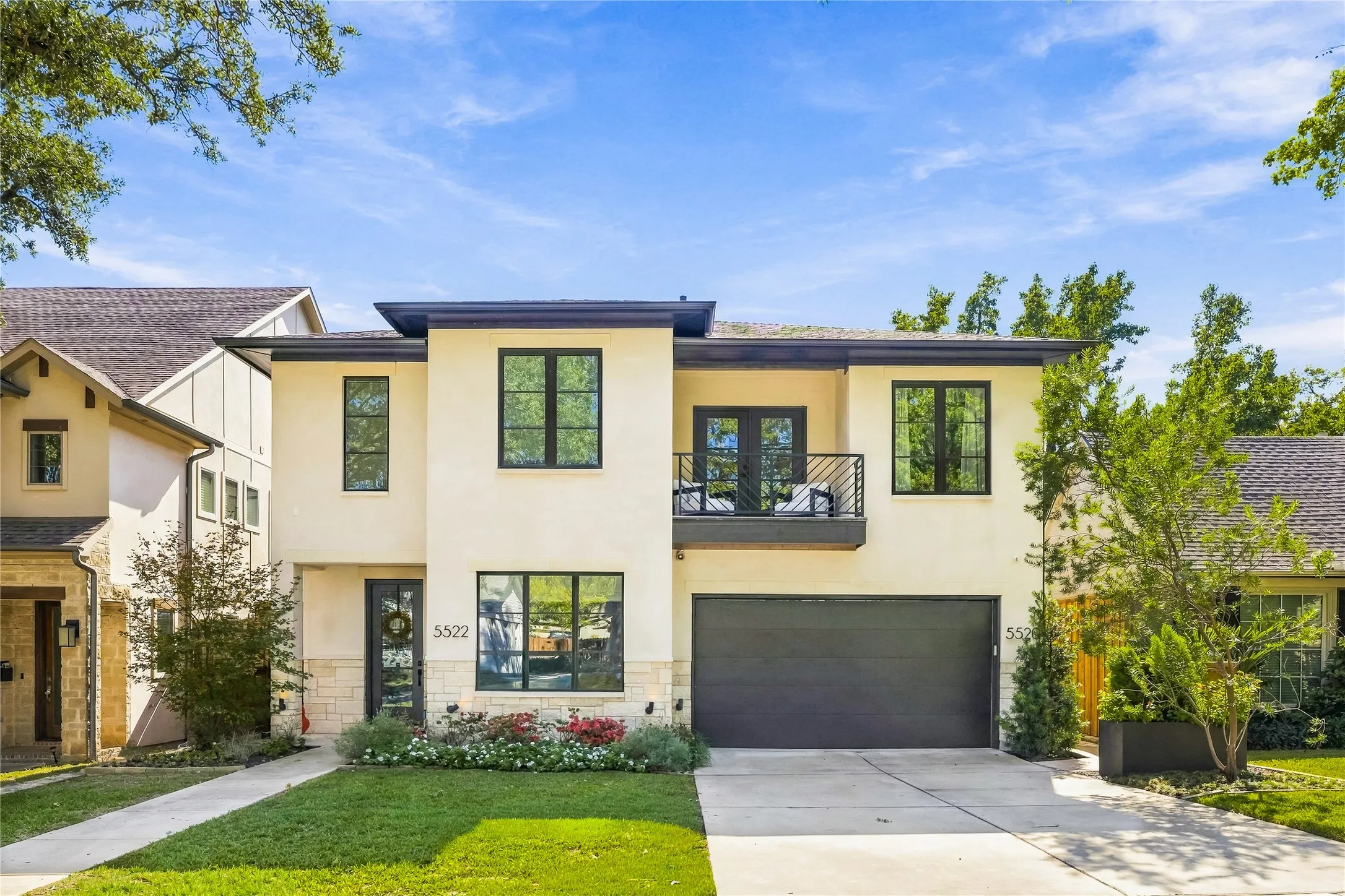 Single Family Residence For Sale in Dallas County , 5520 Martel Avenue, Dallas, Texas 75206, 3 Bedroom, 4 Bathroom, 2 Garage spaces, 2,639 Sqft, built in 2021, mls#21420737, Real Estate Agent in Dallas, Homes For Sale in Dallas county, Homes For Sale in Dallas, Realtor in Dallas Texas, Real Estate Brokerage Independent Realty Texas, Luminita Cordes Realtor