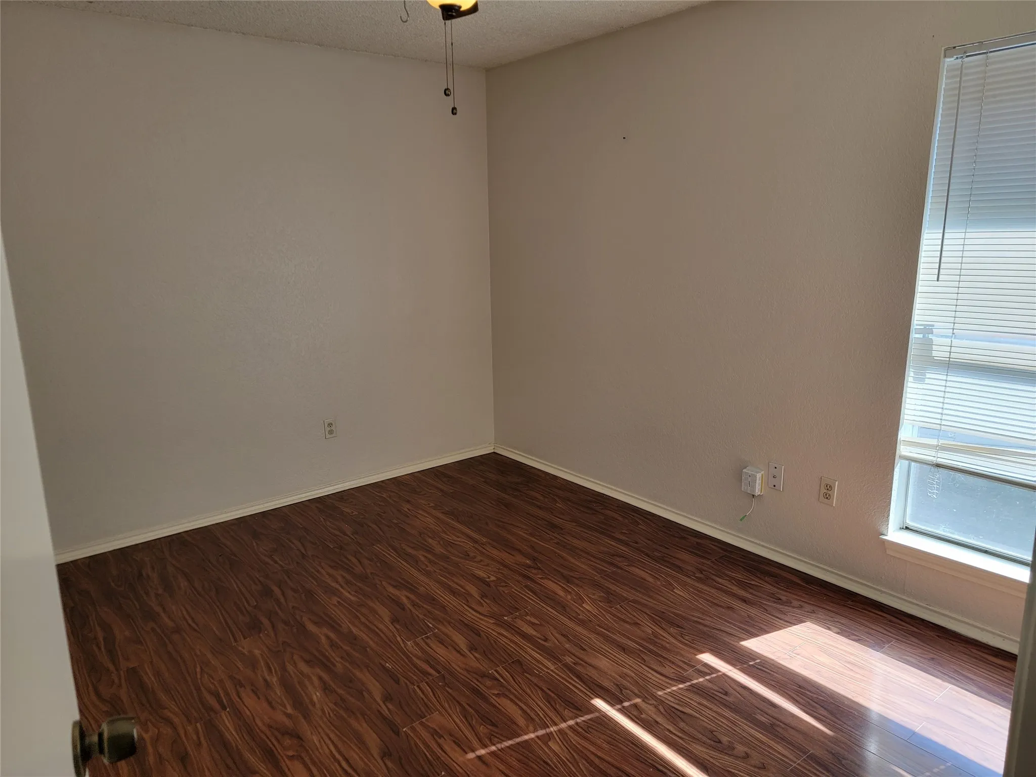 Duplex For Rent in Tarrant County , 6435 Brookhaven Trail, Fort Worth, Texas 76133, 2 Bedroom, 2 Bathroom, 2 Garage spaces, 1,086 Sqft, built in 1979, mls#21421191, Real Estate Agent in Fort Worth, Homes For Rent in Tarrant county, Homes For Rent in Fort Worth, Realtor in Fort Worth Texas, Real Estate Brokerage Independent Realty Texas, Luminita Cordes Realtor