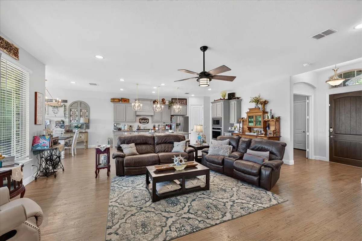 Single Family Residence For Sale in Rockwall County , 2525 Perdenales Drive, Royse City, Texas 75189, 4 Bedroom, 2 Bathroom, 2 Garage spaces, 2,229 Sqft, built in 2018, mls#21419962, Real Estate Agent in Royse City, Homes For Sale in Rockwall county, Homes For Sale in Royse City, Realtor in Royse City Texas, Real Estate Brokerage Independent Realty Texas, Luminita Cordes Realtor