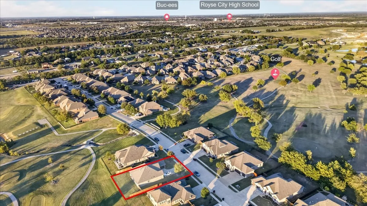 Single Family Residence For Sale in Rockwall County , 2525 Perdenales Drive, Royse City, Texas 75189, 4 Bedroom, 2 Bathroom, 2 Garage spaces, 2,229 Sqft, built in 2018, mls#21419962, Real Estate Agent in Royse City, Homes For Sale in Rockwall county, Homes For Sale in Royse City, Realtor in Royse City Texas, Real Estate Brokerage Independent Realty Texas, Luminita Cordes Realtor