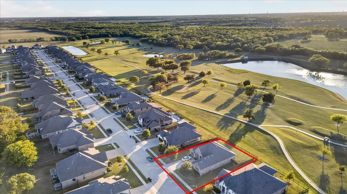 Single Family Residence For Sale in Rockwall County , 2525 Perdenales Drive, Royse City, Texas 75189, 4 Bedroom, 2 Bathroom, 2 Garage spaces, 2,229 Sqft, built in 2018, mls#21419962, Real Estate Agent in Royse City, Homes For Sale in Rockwall county, Homes For Sale in Royse City, Realtor in Royse City Texas, Real Estate Brokerage Independent Realty Texas, Luminita Cordes Realtor