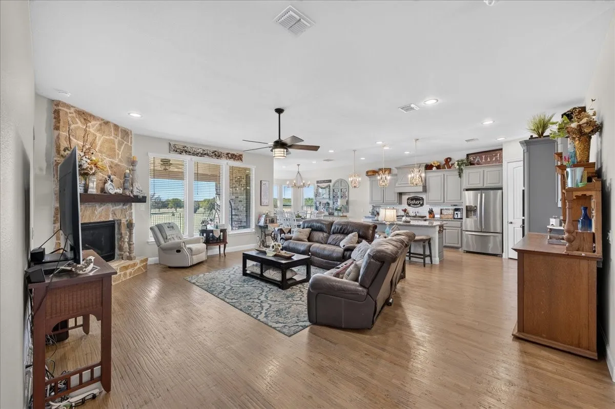 Single Family Residence For Sale in Rockwall County , 2525 Perdenales Drive, Royse City, Texas 75189, 4 Bedroom, 2 Bathroom, 2 Garage spaces, 2,229 Sqft, built in 2018, mls#21419962, Real Estate Agent in Royse City, Homes For Sale in Rockwall county, Homes For Sale in Royse City, Realtor in Royse City Texas, Real Estate Brokerage Independent Realty Texas, Luminita Cordes Realtor