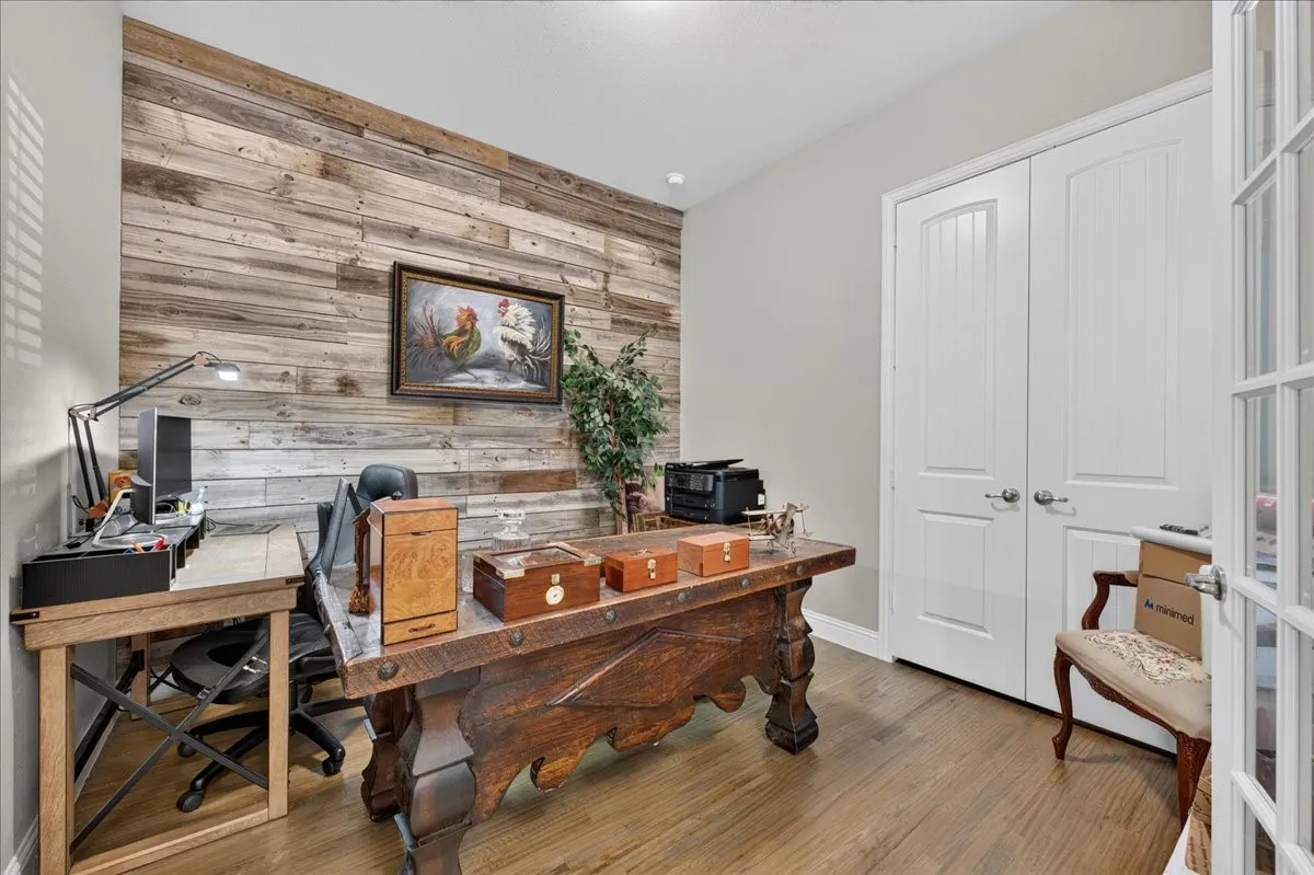 Single Family Residence For Sale in Rockwall County , 2525 Perdenales Drive, Royse City, Texas 75189, 4 Bedroom, 2 Bathroom, 2 Garage spaces, 2,229 Sqft, built in 2018, mls#21419962, Real Estate Agent in Royse City, Homes For Sale in Rockwall county, Homes For Sale in Royse City, Realtor in Royse City Texas, Real Estate Brokerage Independent Realty Texas, Luminita Cordes Realtor