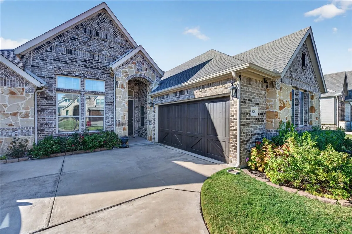 Single Family Residence For Sale in Rockwall County , 2525 Perdenales Drive, Royse City, Texas 75189, 4 Bedroom, 2 Bathroom, 2 Garage spaces, 2,229 Sqft, built in 2018, mls#21419962, Real Estate Agent in Royse City, Homes For Sale in Rockwall county, Homes For Sale in Royse City, Realtor in Royse City Texas, Real Estate Brokerage Independent Realty Texas, Luminita Cordes Realtor