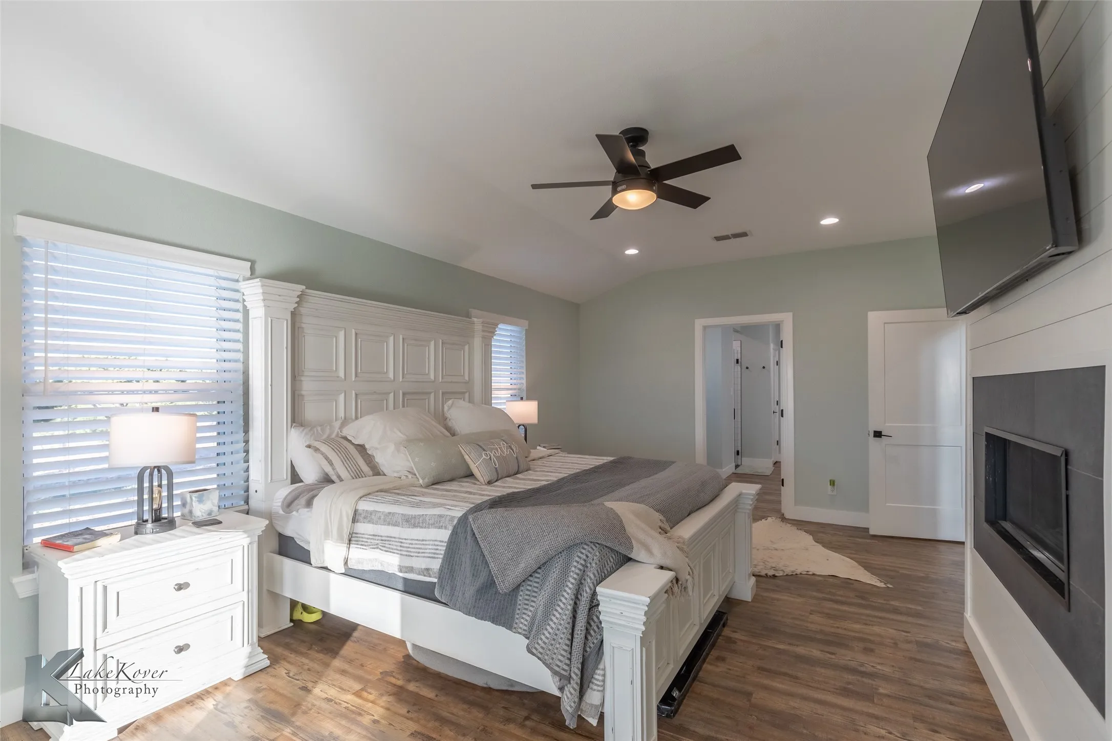 Single Family Residence For Sale in Taylor County , 684 Taylor Ridge Estates Road, Abilene, Texas 79601, 3 Bedroom, 2 Bathroom, 3 Garage spaces, 2,824 Sqft, built in 2022, mls#21421185, Real Estate Agent in Abilene, Homes For Sale in Taylor county, Homes For Sale in Abilene, Realtor in Abilene Texas, Real Estate Brokerage Independent Realty Texas, Luminita Cordes Realtor