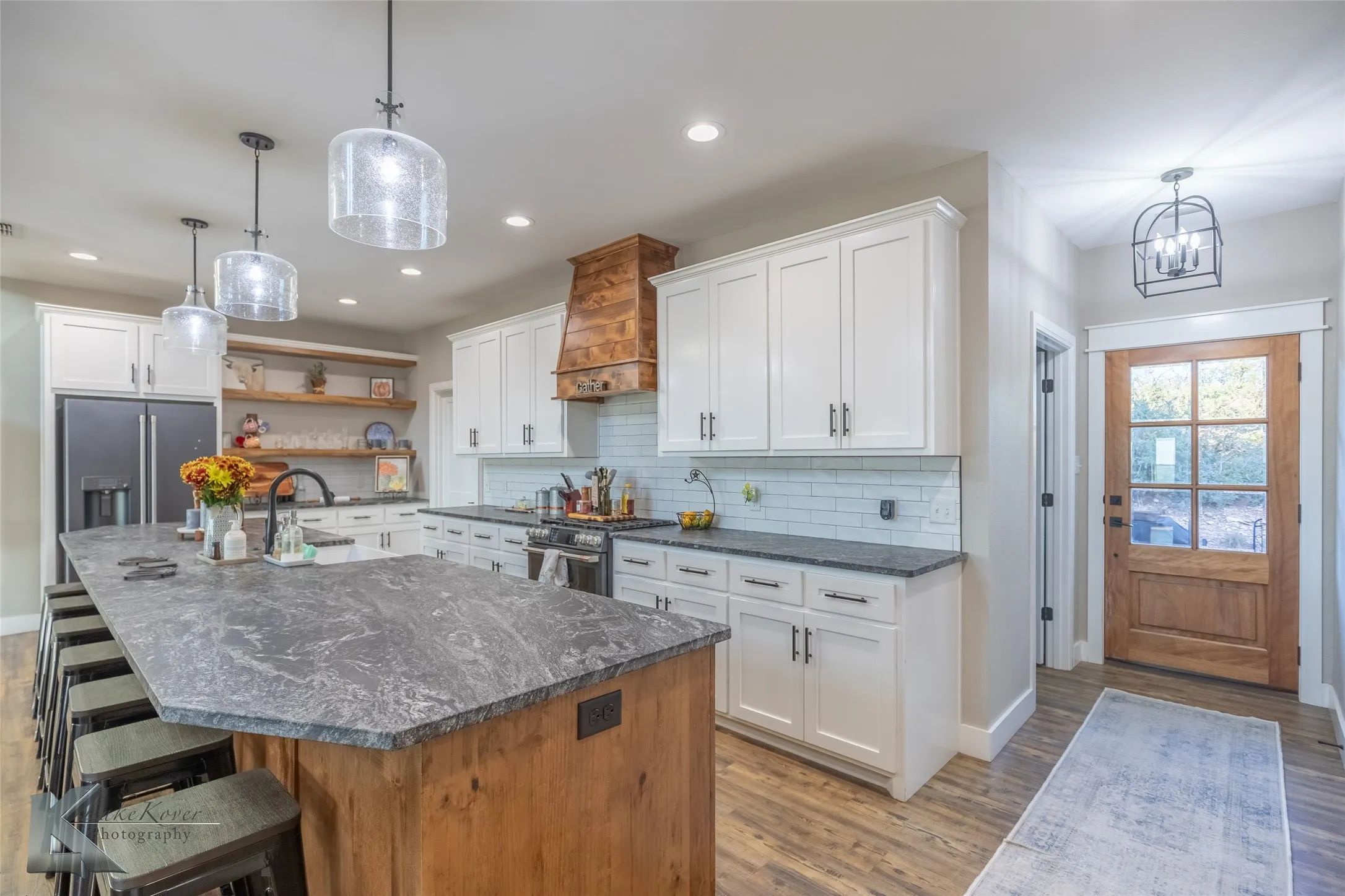 Single Family Residence For Sale in Taylor County , 684 Taylor Ridge Estates Road, Abilene, Texas 79601, 3 Bedroom, 2 Bathroom, 3 Garage spaces, 2,824 Sqft, built in 2022, mls#21421185, Real Estate Agent in Abilene, Homes For Sale in Taylor county, Homes For Sale in Abilene, Realtor in Abilene Texas, Real Estate Brokerage Independent Realty Texas, Luminita Cordes Realtor