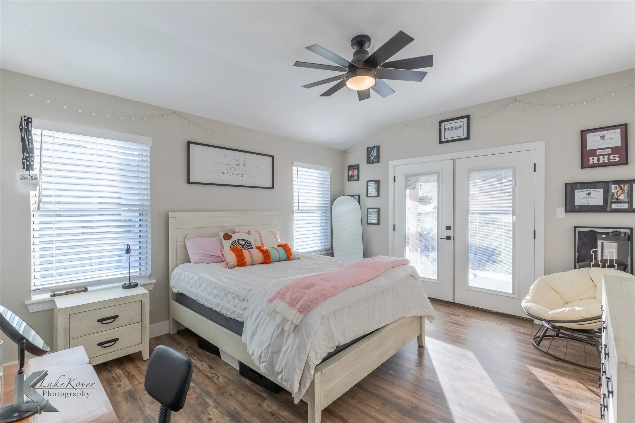 Single Family Residence For Sale in Taylor County , 684 Taylor Ridge Estates Road, Abilene, Texas 79601, 3 Bedroom, 2 Bathroom, 3 Garage spaces, 2,824 Sqft, built in 2022, mls#21421185, Real Estate Agent in Abilene, Homes For Sale in Taylor county, Homes For Sale in Abilene, Realtor in Abilene Texas, Real Estate Brokerage Independent Realty Texas, Luminita Cordes Realtor