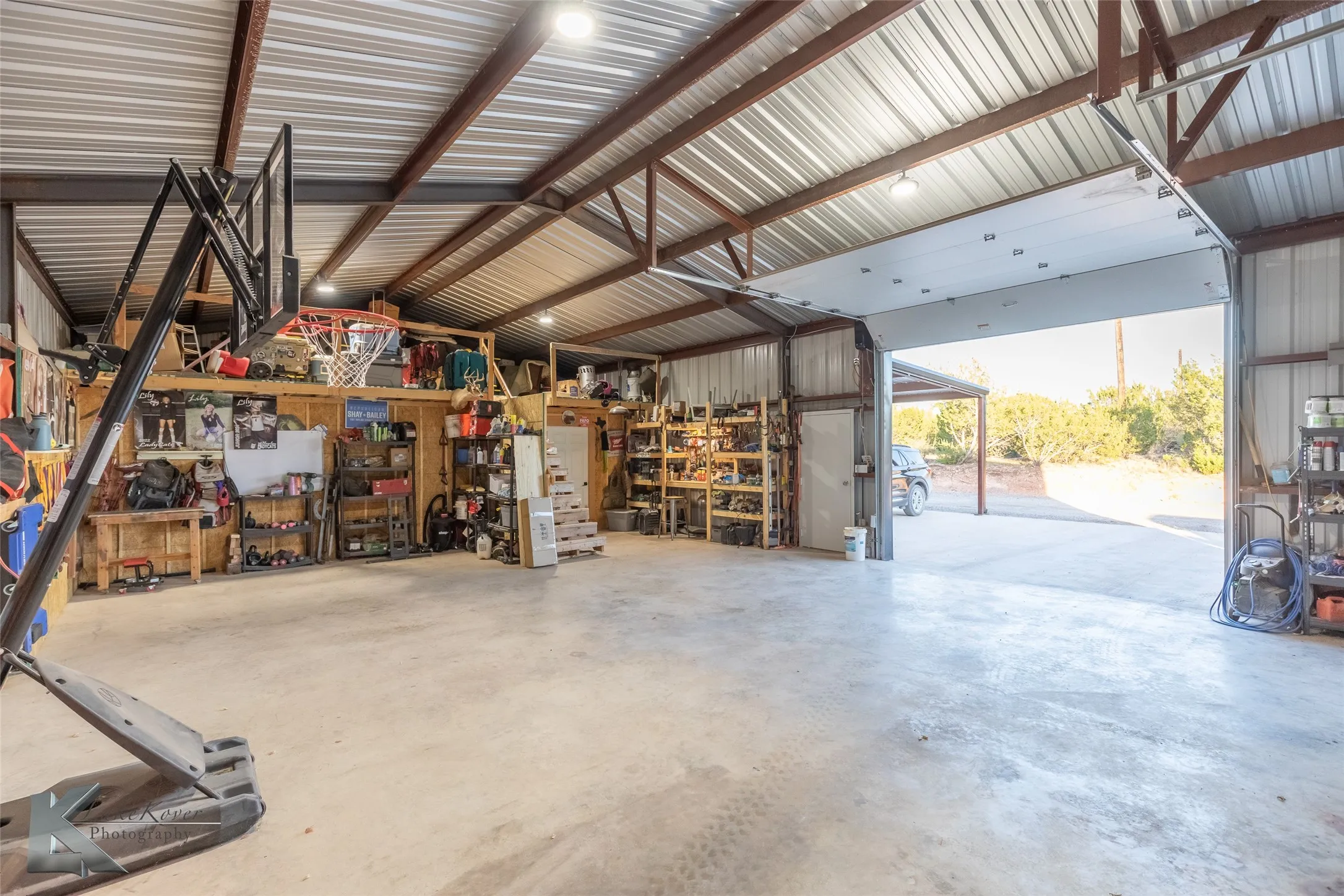 Single Family Residence For Sale in Taylor County , 684 Taylor Ridge Estates Road, Abilene, Texas 79601, 3 Bedroom, 2 Bathroom, 3 Garage spaces, 2,824 Sqft, built in 2022, mls#21421185, Real Estate Agent in Abilene, Homes For Sale in Taylor county, Homes For Sale in Abilene, Realtor in Abilene Texas, Real Estate Brokerage Independent Realty Texas, Luminita Cordes Realtor