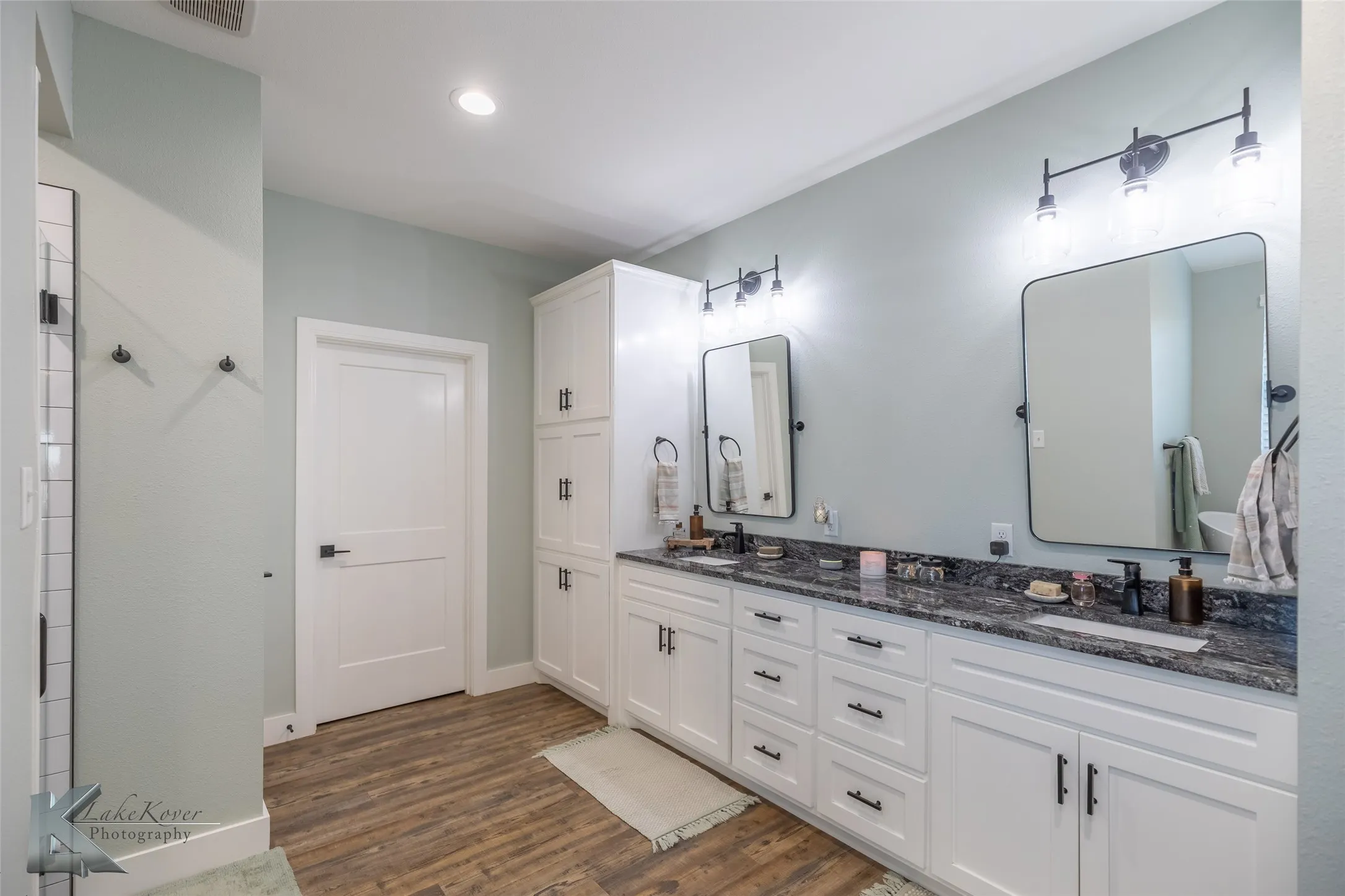 Single Family Residence For Sale in Taylor County , 684 Taylor Ridge Estates Road, Abilene, Texas 79601, 3 Bedroom, 2 Bathroom, 3 Garage spaces, 2,824 Sqft, built in 2022, mls#21421185, Real Estate Agent in Abilene, Homes For Sale in Taylor county, Homes For Sale in Abilene, Realtor in Abilene Texas, Real Estate Brokerage Independent Realty Texas, Luminita Cordes Realtor