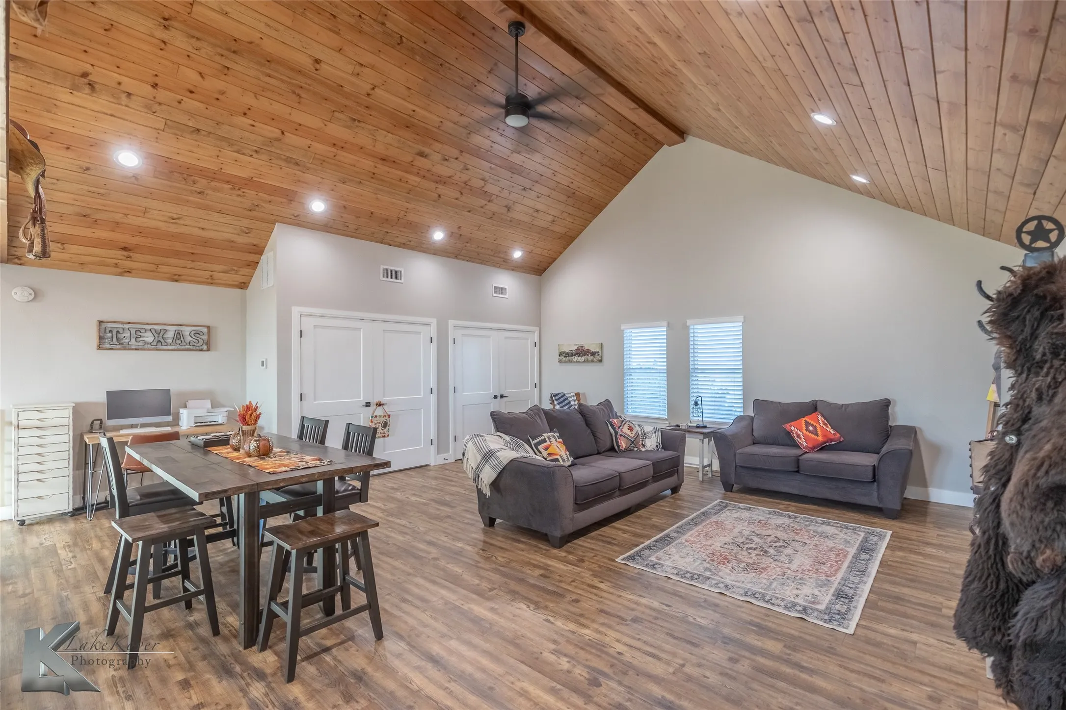 Single Family Residence For Sale in Taylor County , 684 Taylor Ridge Estates Road, Abilene, Texas 79601, 3 Bedroom, 2 Bathroom, 3 Garage spaces, 2,824 Sqft, built in 2022, mls#21421185, Real Estate Agent in Abilene, Homes For Sale in Taylor county, Homes For Sale in Abilene, Realtor in Abilene Texas, Real Estate Brokerage Independent Realty Texas, Luminita Cordes Realtor