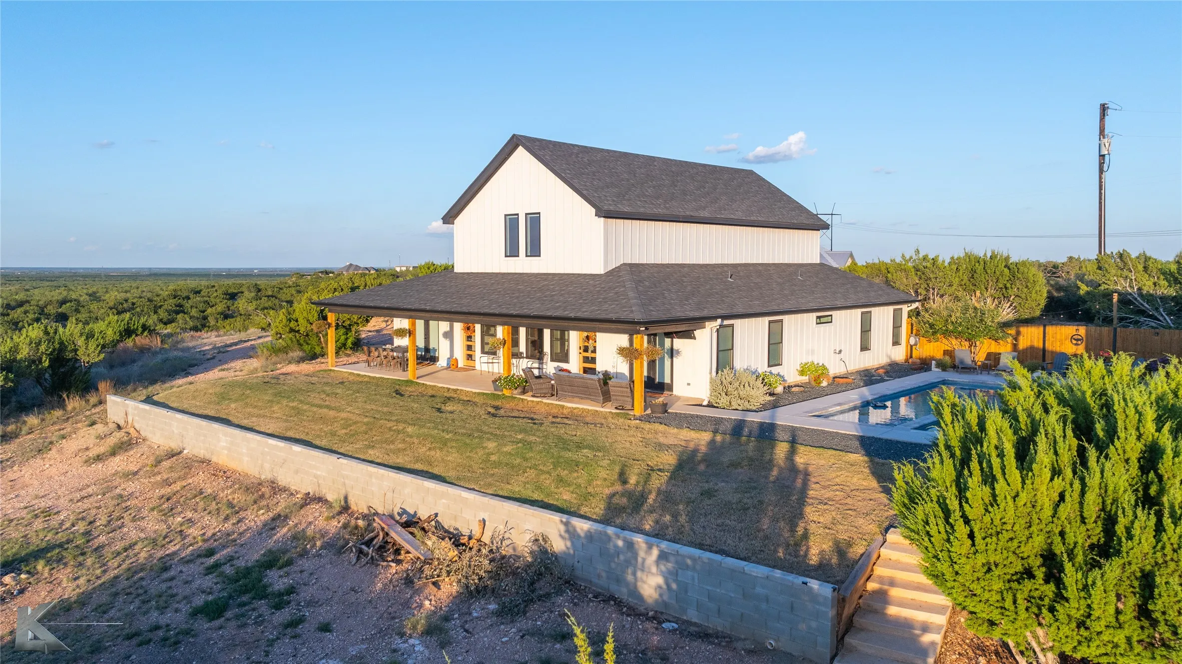 Single Family Residence For Sale in Taylor County , 684 Taylor Ridge Estates Road, Abilene, Texas 79601, 3 Bedroom, 2 Bathroom, 3 Garage spaces, 2,824 Sqft, built in 2022, mls#21421185, Real Estate Agent in Abilene, Homes For Sale in Taylor county, Homes For Sale in Abilene, Realtor in Abilene Texas, Real Estate Brokerage Independent Realty Texas, Luminita Cordes Realtor