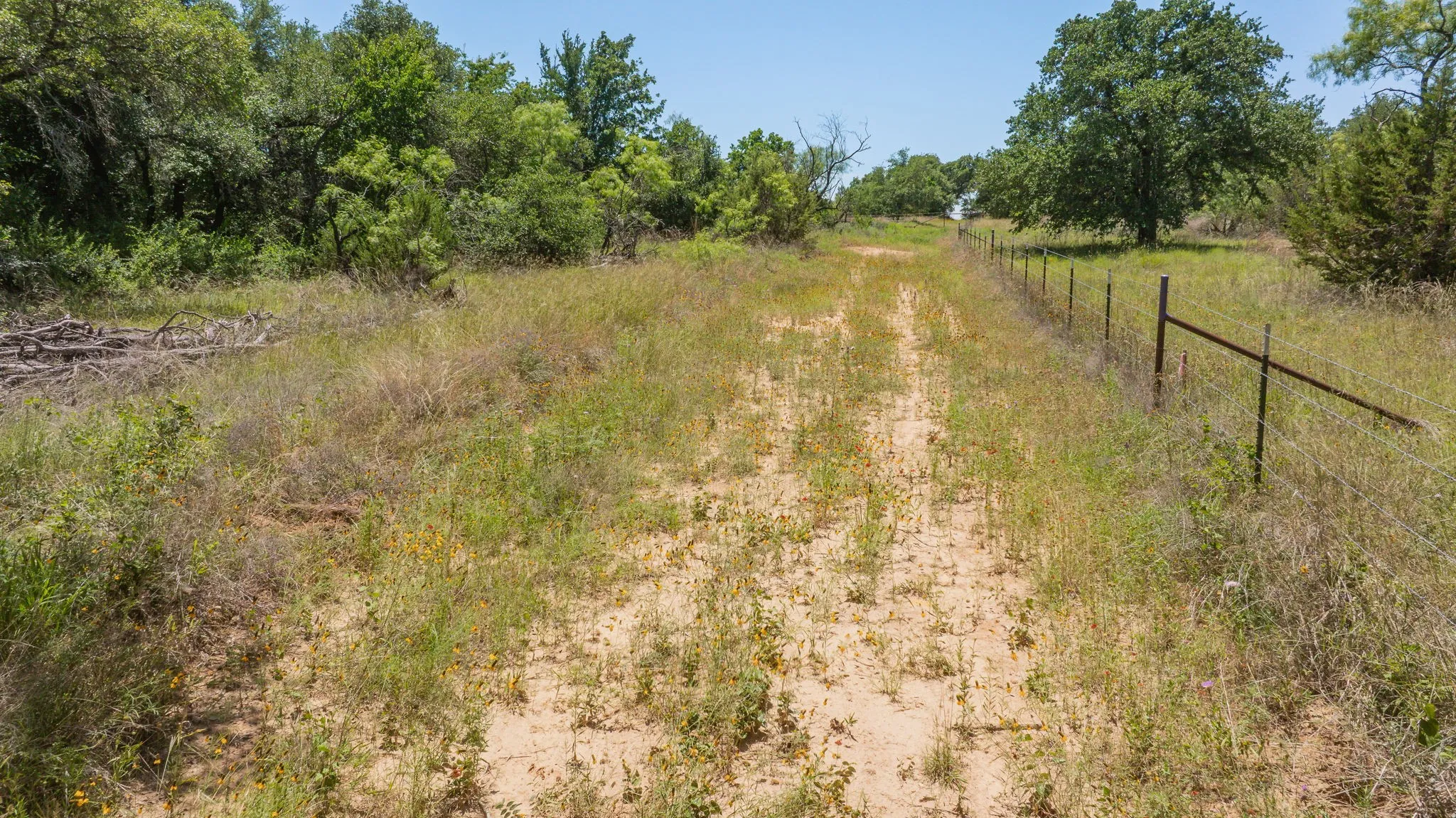 Unimproved Land For Sale in Erath County , TBD US HWY 281, Stephenville, Texas 76401, 0, 0, Garage spaces, 0 Sqft, built in 0, mls#21421242, Real Estate Agent in Stephenville, Homes For Sale in Erath county, Homes For Sale in Stephenville, Realtor in Stephenville Texas, Real Estate Brokerage Independent Realty Texas, Luminita Cordes Realtor