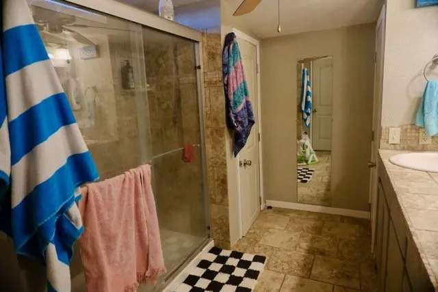 Single Family Residence For Sale in Jones County , 1421 22nd Street, Anson, Texas 79501, 3 Bedroom, 2 Bathroom, Garage spaces, 1,472 Sqft, built in 1965, mls#21421211, Real Estate Agent in Anson, Homes For Sale in Jones county, Homes For Sale in Anson, Realtor in Anson Texas, Real Estate Brokerage Independent Realty Texas, Luminita Cordes Realtor