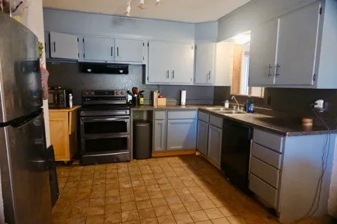 Single Family Residence For Sale in Jones County , 1421 22nd Street, Anson, Texas 79501, 3 Bedroom, 2 Bathroom, Garage spaces, 1,472 Sqft, built in 1965, mls#21421211, Real Estate Agent in Anson, Homes For Sale in Jones county, Homes For Sale in Anson, Realtor in Anson Texas, Real Estate Brokerage Independent Realty Texas, Luminita Cordes Realtor