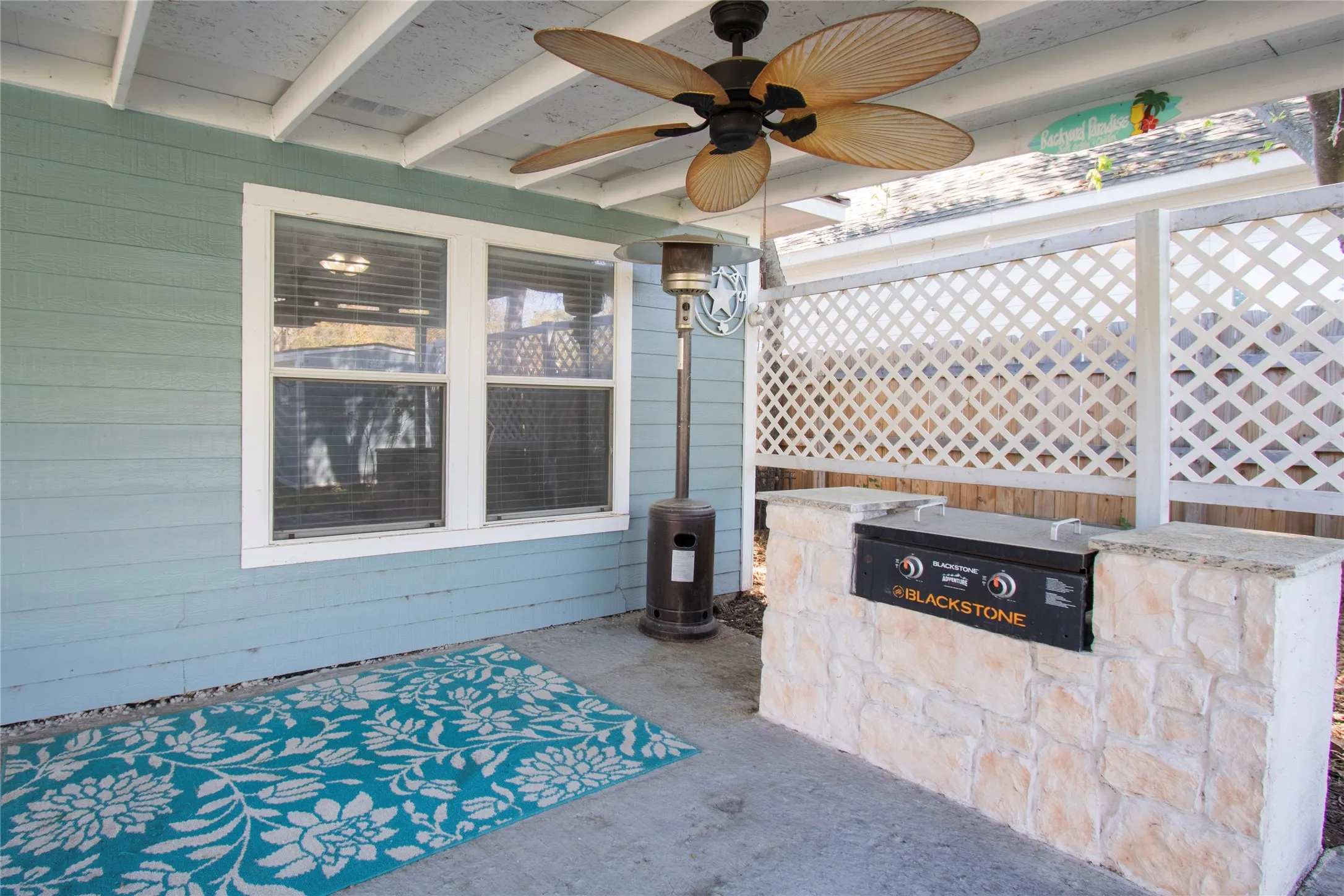 Single Family Residence For Rent in Tarrant County , 5119 Draper Street, Fort Worth, Texas 76105, 3 Bedroom, 2 Bathroom, 2 Garage spaces, 1,320 Sqft, built in 2003, mls#21421019, Real Estate Agent in Fort Worth, Homes For Rent in Tarrant county, Homes For Rent in Fort Worth, Realtor in Fort Worth Texas, Real Estate Brokerage Independent Realty Texas, Luminita Cordes Realtor