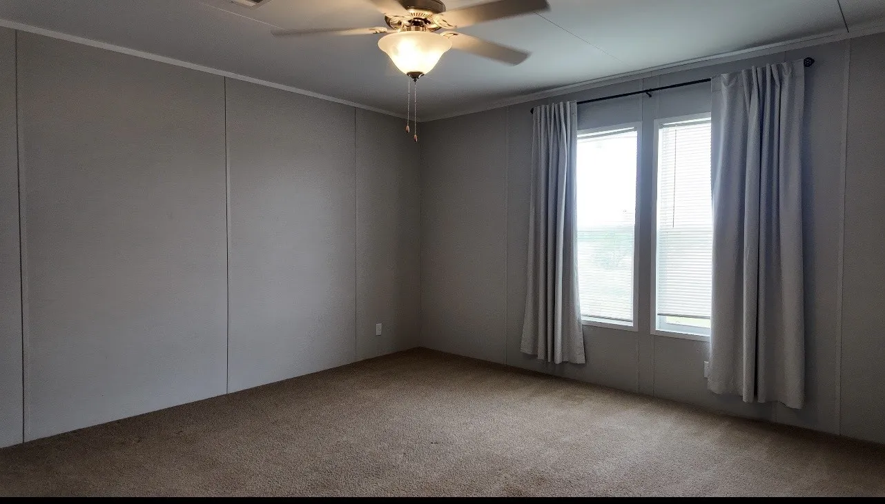Mobile Home For Sale in Mc Culloch County , 2315 CR 472, Rochelle, Texas 76872, 5 Bedroom, 3 Bathroom, Garage spaces, 2,063 Sqft, built in 2022, mls#21421284, Real Estate Agent in Rochelle, Homes For Sale in Mc Culloch county, Homes For Sale in Rochelle, Realtor in Rochelle Texas, Real Estate Brokerage Independent Realty Texas, Luminita Cordes Realtor