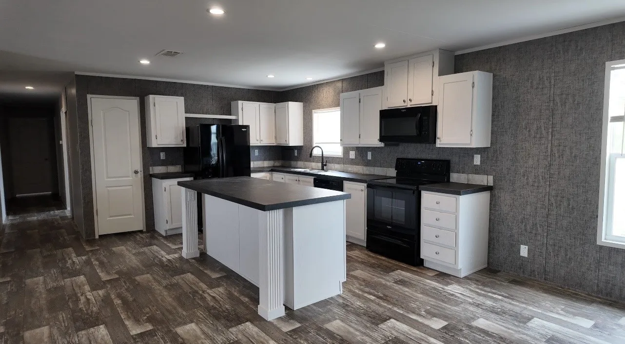 Mobile Home For Sale in Mc Culloch County , 2315 CR 472, Rochelle, Texas 76872, 5 Bedroom, 3 Bathroom, Garage spaces, 2,063 Sqft, built in 2022, mls#21421284, Real Estate Agent in Rochelle, Homes For Sale in Mc Culloch county, Homes For Sale in Rochelle, Realtor in Rochelle Texas, Real Estate Brokerage Independent Realty Texas, Luminita Cordes Realtor