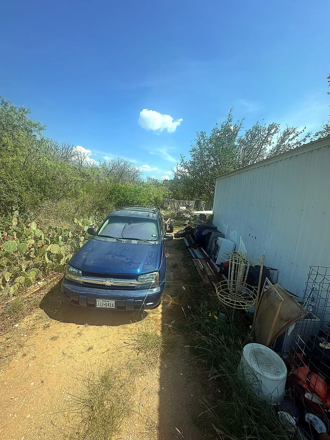 Single Family Residence For Sale in Burnet County , 305 Mc Kay Road, Burnet, Texas 78611, 2 Bedroom, 2 Bathroom, 1 Garage spaces, 2,313 Sqft, built in 1971, mls#21420167, Real Estate Agent in Burnet, Homes For Sale in Burnet county, Homes For Sale in Burnet, Realtor in Burnet Texas, Real Estate Brokerage Independent Realty Texas, Luminita Cordes Realtor