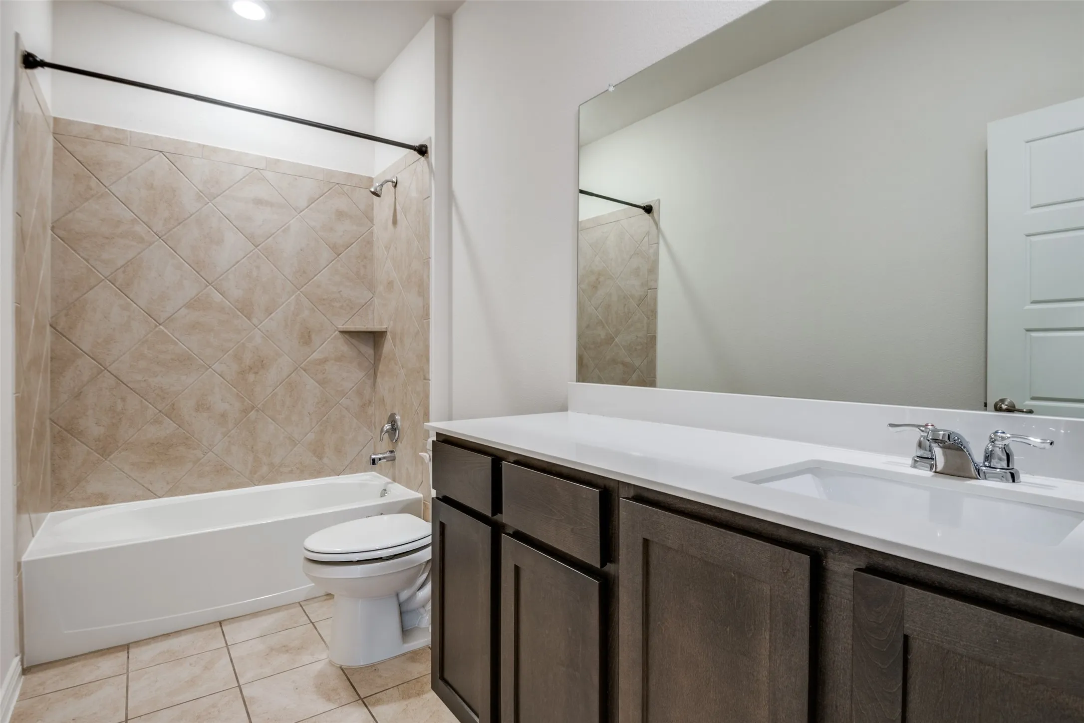 Single Family Residence For Rent in Rockwall County , 905 Philadelphia Street, Fate, Texas 75189, 4 Bedroom, 2 Bathroom, 2 Garage spaces, 2,153 Sqft, built in 2020, mls#21421301, Real Estate Agent in Fate, Homes For Rent in Rockwall county, Homes For Rent in Fate, Realtor in Fate Texas, Real Estate Brokerage Independent Realty Texas, Luminita Cordes Realtor