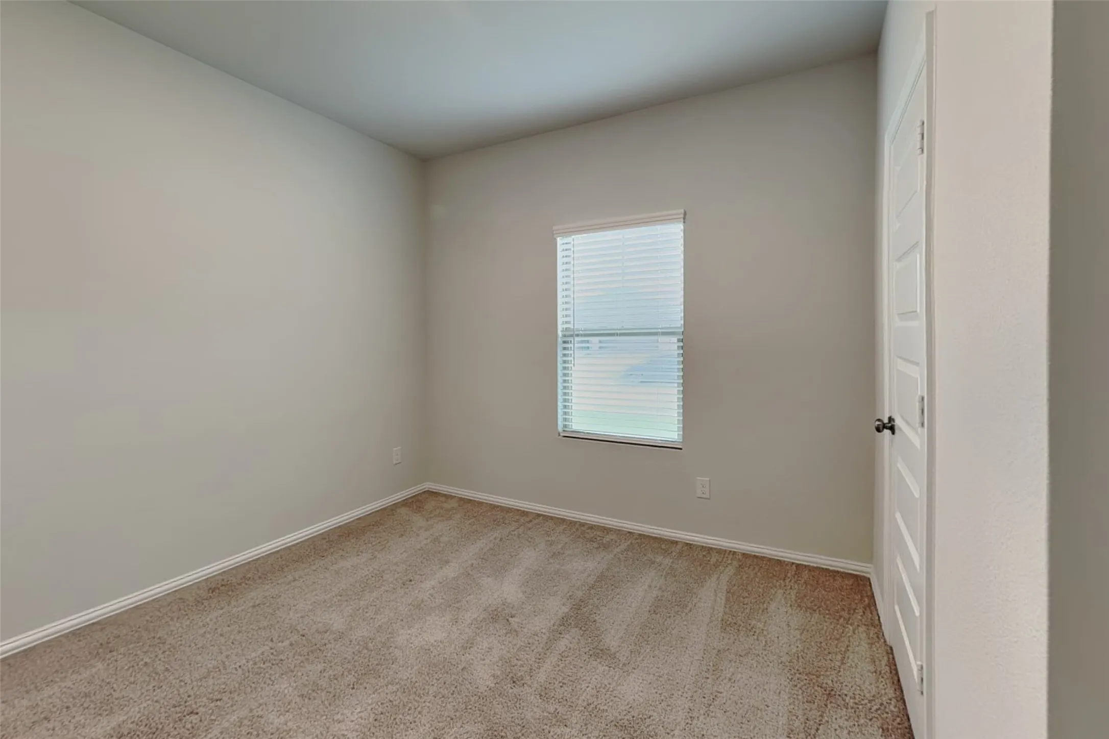 Single Family Residence For Rent in Grayson County , 545 Meadow Run Drive, Van Alstyne, Texas 75495, 4 Bedroom, 3 Bathroom, 2 Garage spaces, 2,541 Sqft, built in 2024, mls#21421309, Real Estate Agent in Van Alstyne, Homes For Rent in Grayson county, Homes For Rent in Van Alstyne, Realtor in Van Alstyne Texas, Real Estate Brokerage Independent Realty Texas, Luminita Cordes Realtor