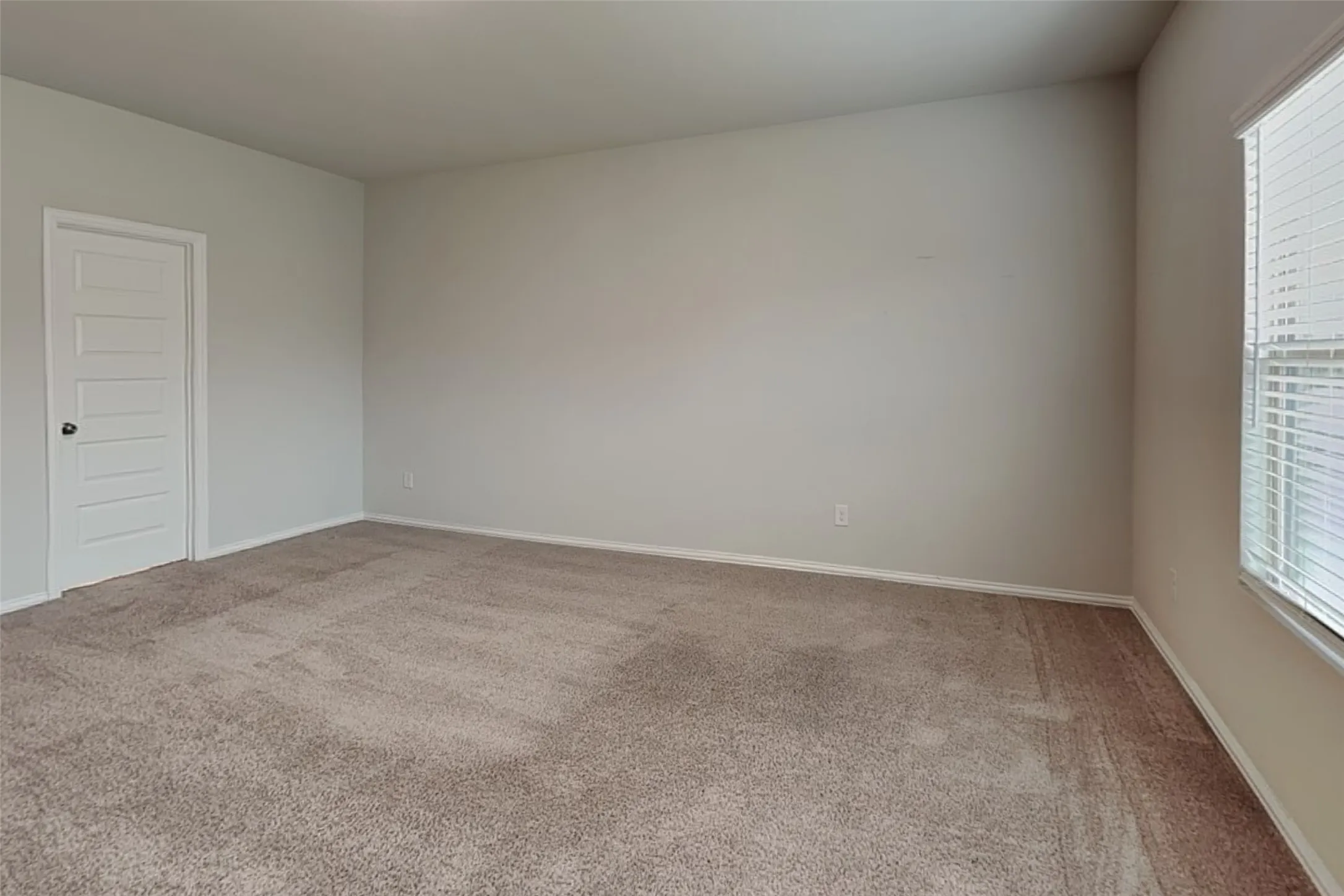Single Family Residence For Rent in Grayson County , 545 Meadow Run Drive, Van Alstyne, Texas 75495, 4 Bedroom, 3 Bathroom, 2 Garage spaces, 2,541 Sqft, built in 2024, mls#21421309, Real Estate Agent in Van Alstyne, Homes For Rent in Grayson county, Homes For Rent in Van Alstyne, Realtor in Van Alstyne Texas, Real Estate Brokerage Independent Realty Texas, Luminita Cordes Realtor