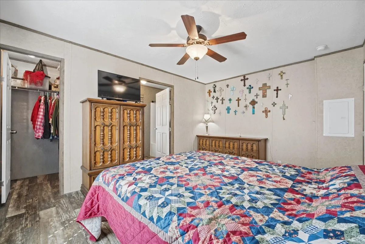Mobile Home For Sale in Tarrant County , 7800 Mockingbird Lane 81, North Richland Hills, Texas 76180, 2 Bedroom, 2 Bathroom, Garage spaces, 900 Sqft, built in 2019, mls#21421330, Real Estate Agent in North Richland Hills, Homes For Sale in Tarrant county, Homes For Sale in North Richland Hills, Realtor in North Richland Hills Texas, Real Estate Brokerage Independent Realty Texas, Luminita Cordes Realtor