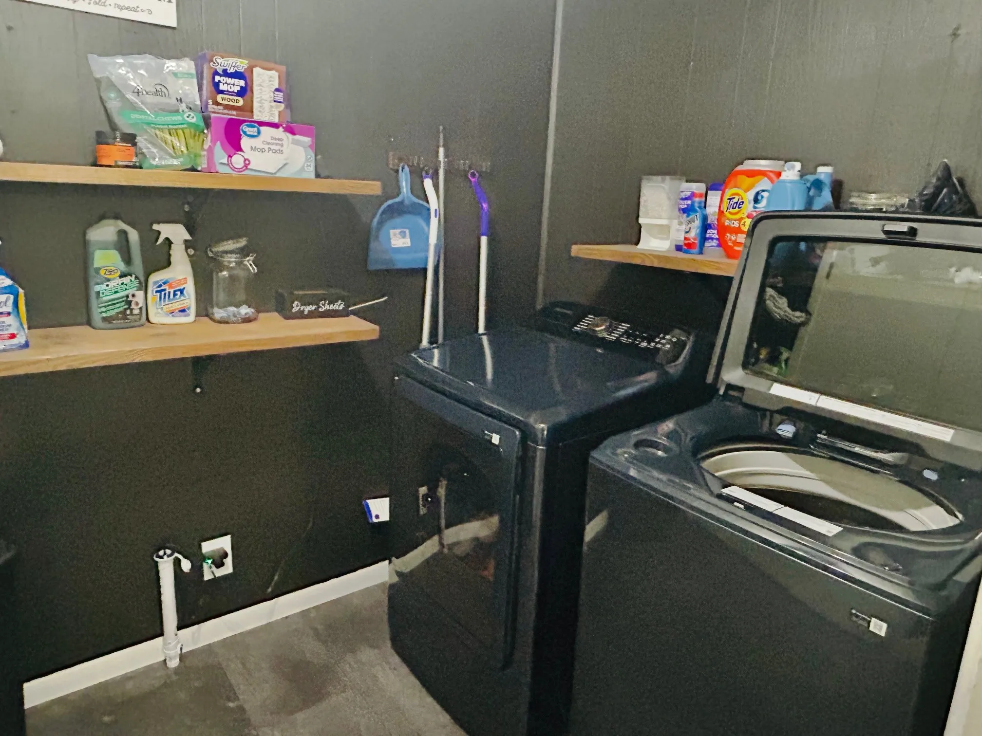 Single Family Residence For Sale in Brown County , 3914 Austin Avenue, Brownwood, Texas 76801, 3 Bedroom, 2 Bathroom, Garage spaces, 1,911 Sqft, built in 1967, mls#21421167, Real Estate Agent in Brownwood, Homes For Sale in Brown county, Homes For Sale in Brownwood, Realtor in Brownwood Texas, Real Estate Brokerage Independent Realty Texas, Luminita Cordes Realtor
