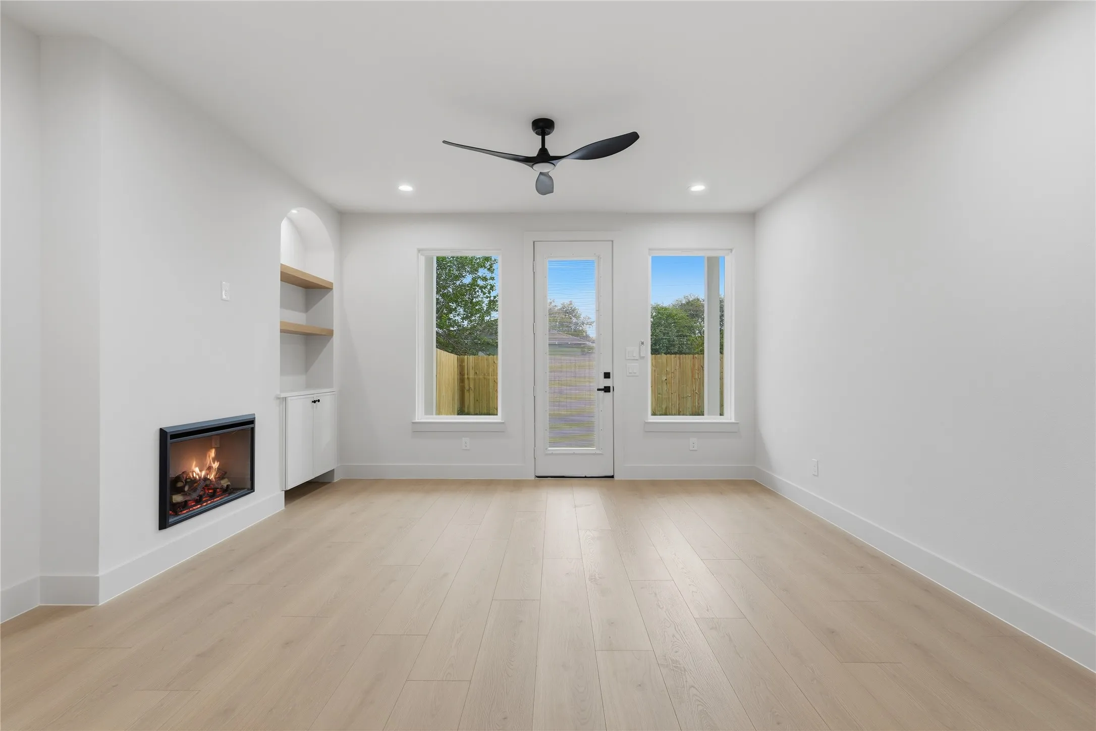 Duplex For Sale in Dallas County , 3427 & 3429 Detonte Street, Dallas, Texas 75223, 6 Bedroom, 6 Bathroom, 2 Garage spaces, 0 Sqft, built in 2026, mls#21421294, Real Estate Agent in Dallas, Homes For Sale in Dallas county, Homes For Sale in Dallas, Realtor in Dallas Texas, Real Estate Brokerage Independent Realty Texas, Luminita Cordes Realtor