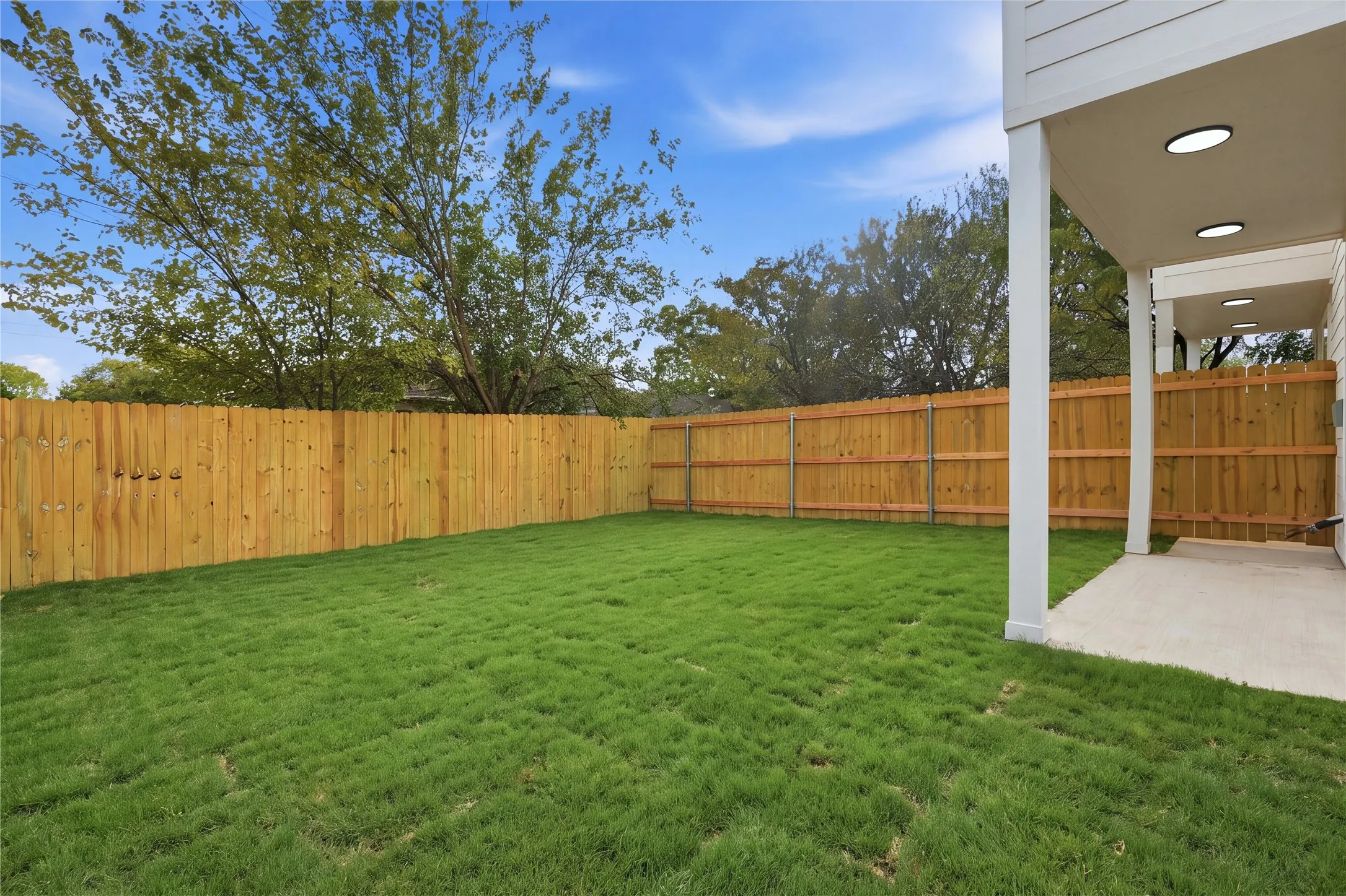 Duplex For Sale in Dallas County , 3427 & 3429 Detonte Street, Dallas, Texas 75223, 6 Bedroom, 6 Bathroom, 2 Garage spaces, 0 Sqft, built in 2026, mls#21421294, Real Estate Agent in Dallas, Homes For Sale in Dallas county, Homes For Sale in Dallas, Realtor in Dallas Texas, Real Estate Brokerage Independent Realty Texas, Luminita Cordes Realtor