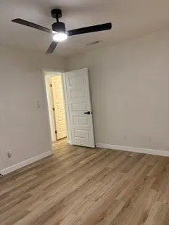 Single Family Residence For Sale in Tarrant County , 6925 Alexandria Court, Fort Worth, Texas 76133, 3 Bedroom, 2 Bathroom, 2 Garage spaces, 1,433 Sqft, built in 1983, mls#21420458, Real Estate Agent in Fort Worth, Homes For Sale in Tarrant county, Homes For Sale in Fort Worth, Realtor in Fort Worth Texas, Real Estate Brokerage Independent Realty Texas, Luminita Cordes Realtor