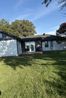 Single Family Residence For Sale in Tarrant County , 6925 Alexandria Court, Fort Worth, Texas 76133, 3 Bedroom, 2 Bathroom, 2 Garage spaces, 1,433 Sqft, built in 1983, mls#21420458, Real Estate Agent in Fort Worth, Homes For Sale in Tarrant county, Homes For Sale in Fort Worth, Realtor in Fort Worth Texas, Real Estate Brokerage Independent Realty Texas, Luminita Cordes Realtor