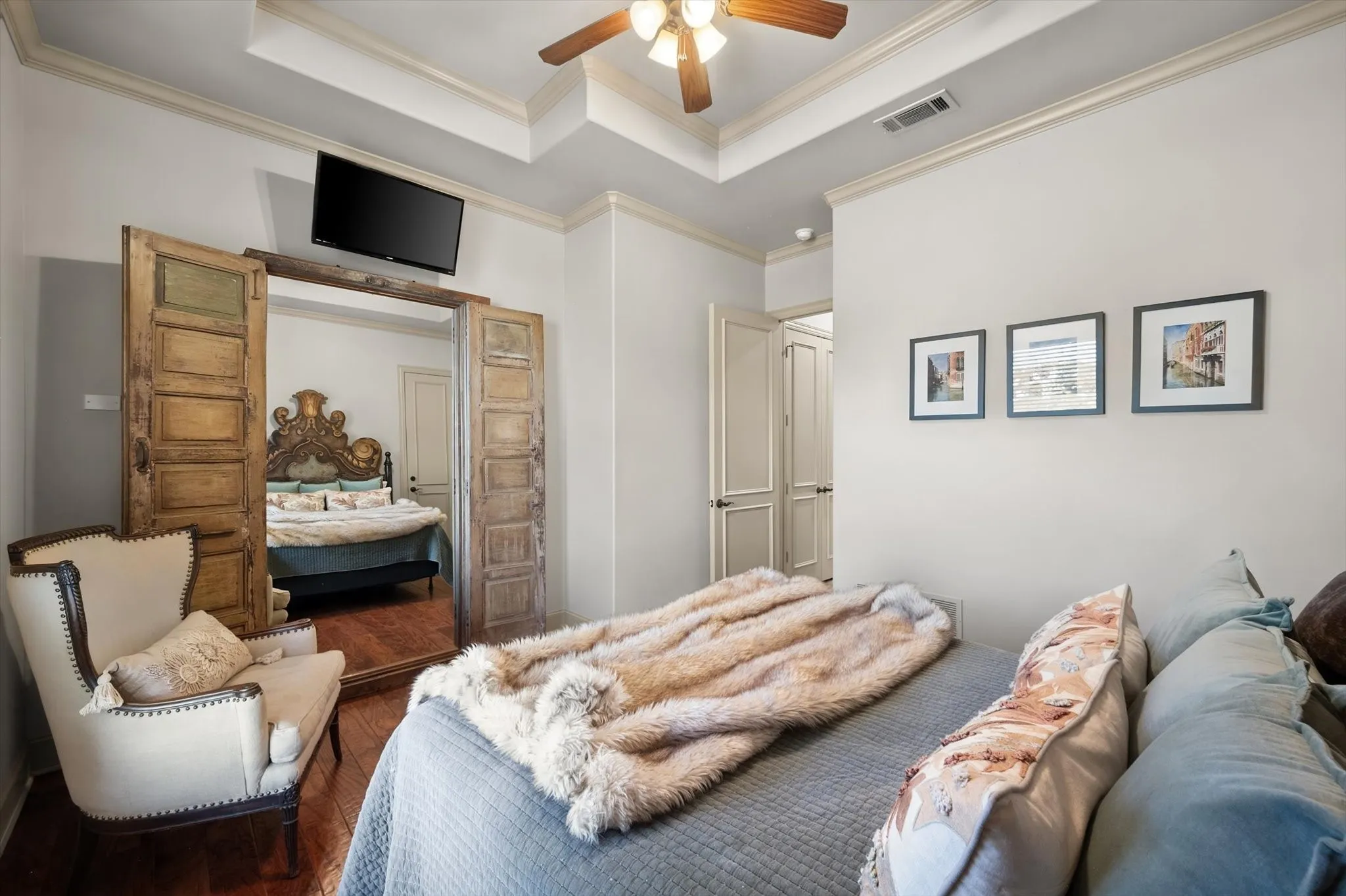 Single Family Residence For Sale in Navarro County , 108 County Road 3187, Corsicana, Texas 75109, 3 Bedroom, 2 Bathroom, 2 Garage spaces, 2,199 Sqft, built in 2006, mls#21418436, Real Estate Agent in Corsicana, Homes For Sale in Navarro county, Homes For Sale in Corsicana, Realtor in Corsicana Texas, Real Estate Brokerage Independent Realty Texas, Luminita Cordes Realtor