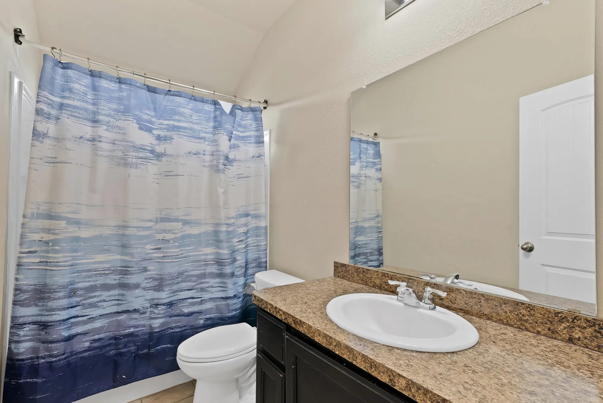Single Family Residence For Rent in Tarrant County , 8641 Fawn Hill Court, Fort Worth, Texas 76134, 4 Bedroom, 3 Bathroom, 2 Garage spaces, 1,935 Sqft, built in 2015, mls#21421369, Real Estate Agent in Fort Worth, Homes For Rent in Tarrant county, Homes For Rent in Fort Worth, Realtor in Fort Worth Texas, Real Estate Brokerage Independent Realty Texas, Luminita Cordes Realtor