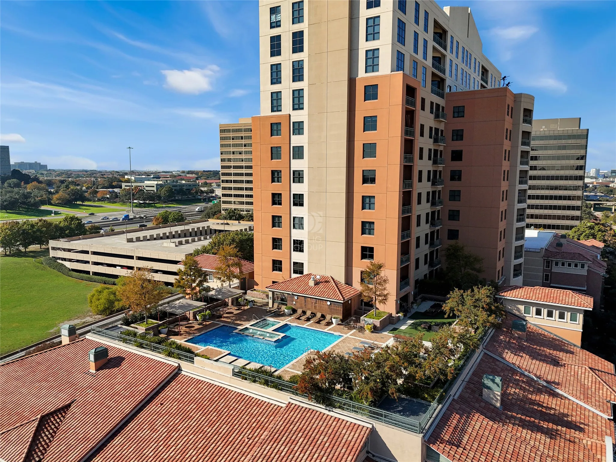 Condominium For Rent in Dallas County , 330 Las Colinas Boulevard E 148, Irving, Texas 75039, 1 Bedroom, 1 Bathroom, 2 Garage spaces, 813 Sqft, built in 2001, mls#21407523, Real Estate Agent in Irving, Homes For Rent in Dallas county, Homes For Rent in Irving, Realtor in Irving Texas, Real Estate Brokerage Independent Realty Texas, Luminita Cordes Realtor