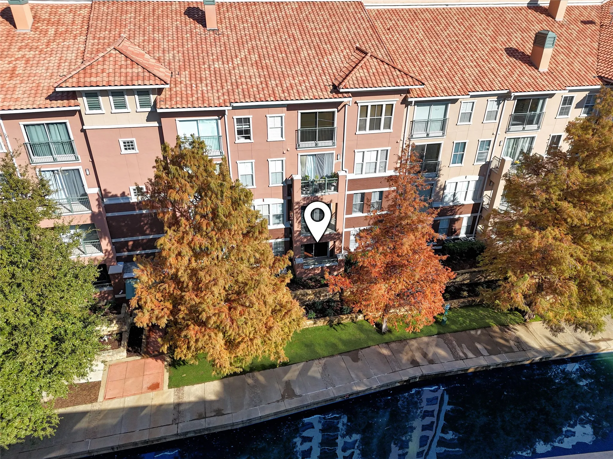 Condominium For Rent in Dallas County , 330 Las Colinas Boulevard E 148, Irving, Texas 75039, 1 Bedroom, 1 Bathroom, 2 Garage spaces, 813 Sqft, built in 2001, mls#21407523, Real Estate Agent in Irving, Homes For Rent in Dallas county, Homes For Rent in Irving, Realtor in Irving Texas, Real Estate Brokerage Independent Realty Texas, Luminita Cordes Realtor