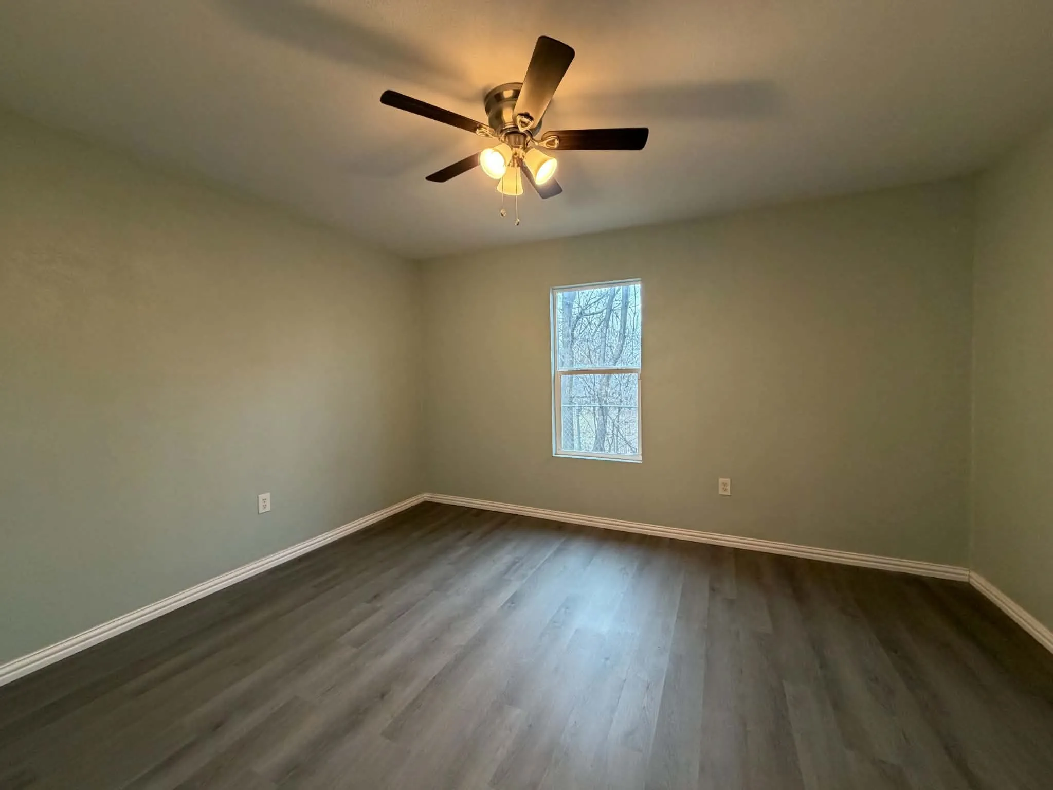 Single Family Residence For Sale in Wichita County , 1417 N 7th Street, Wichita Falls, Texas 76306, 3 Bedroom, 2 Bathroom, Garage spaces, 1,196 Sqft, built in 1928, mls#21421374, Real Estate Agent in Wichita Falls, Homes For Sale in Wichita county, Homes For Sale in Wichita Falls, Realtor in Wichita Falls Texas, Real Estate Brokerage Independent Realty Texas, Luminita Cordes Realtor