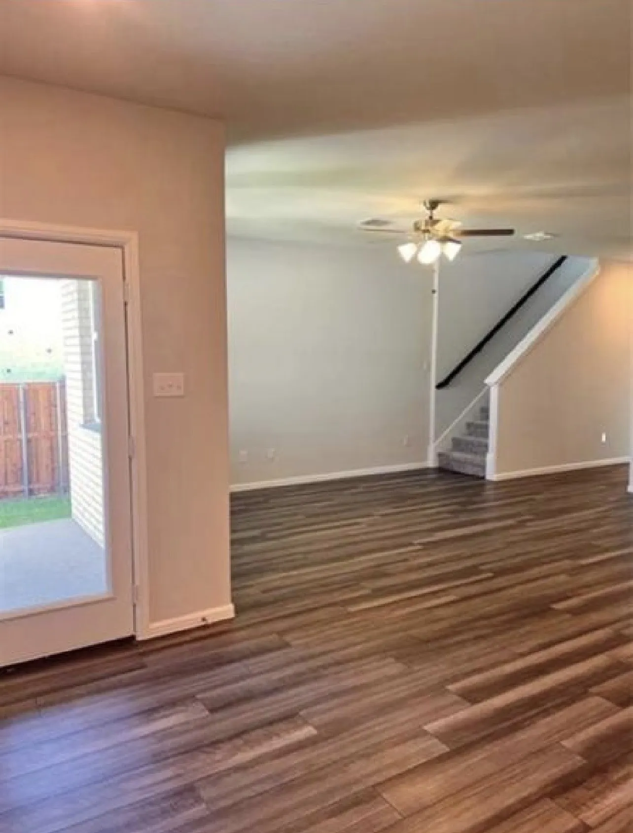 Single Family Residence For Sale in Collin County , 900 Portina Drive, Anna, Texas 75409, 3 Bedroom, 3 Bathroom, 2 Garage spaces, 1,793 Sqft, built in 2024, mls#21421395, Real Estate Agent in Anna, Homes For Sale in Collin county, Homes For Sale in Anna, Realtor in Anna Texas, Real Estate Brokerage Independent Realty Texas, Luminita Cordes Realtor